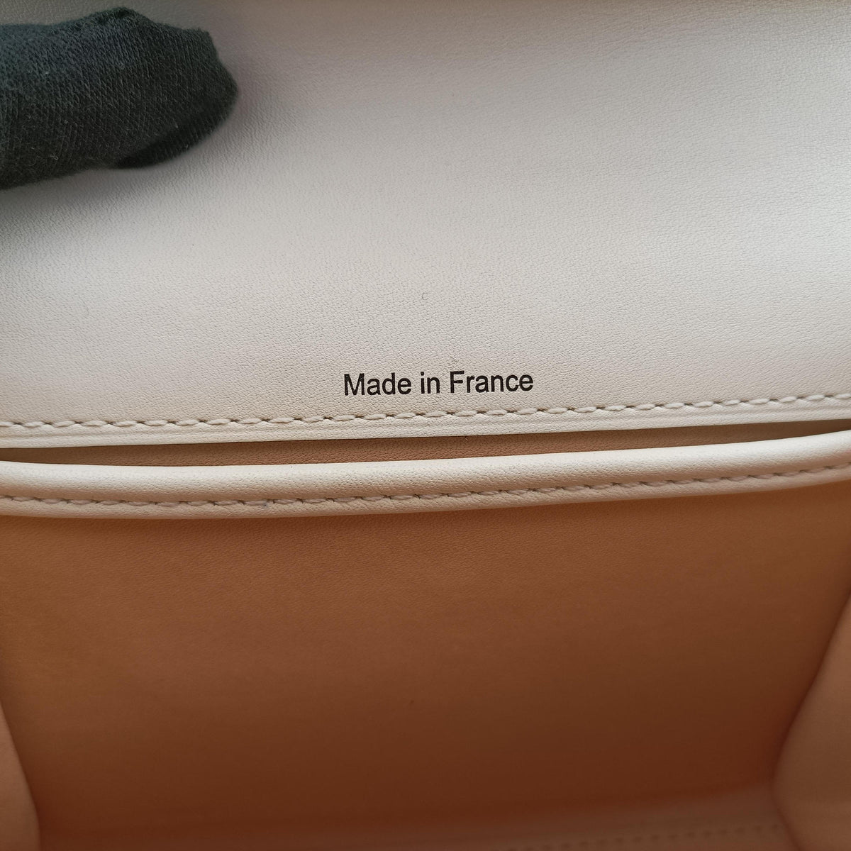 Tampete White Leather DO4Dタンペート ホワイト レザー DO4D