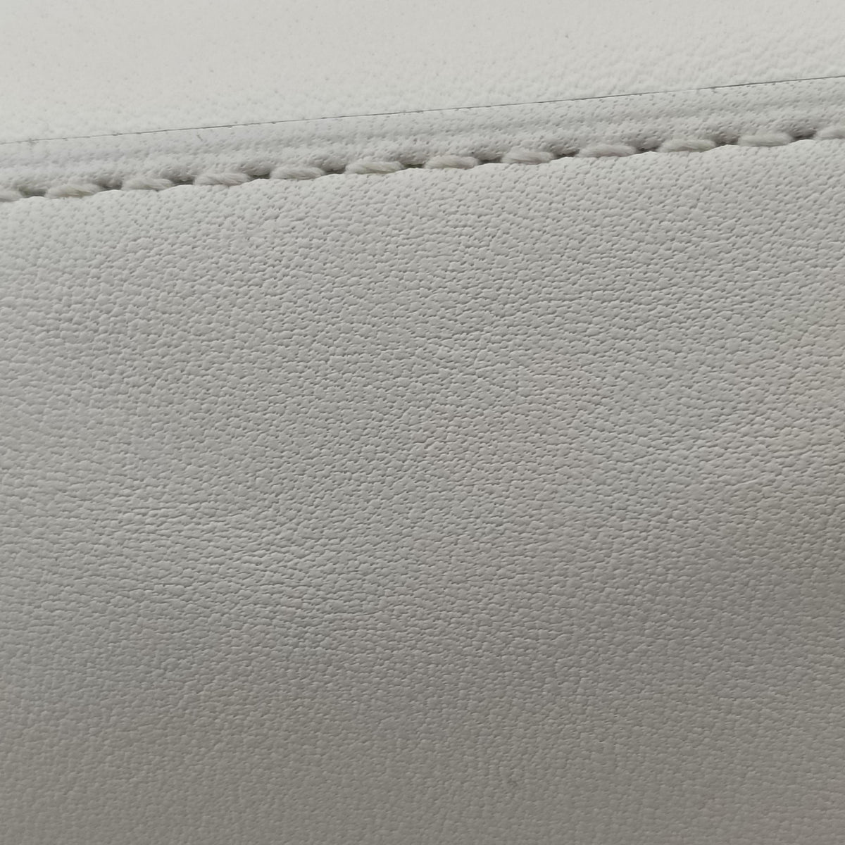 Tampete White Leather DO4Dタンペート ホワイト レザー DO4D