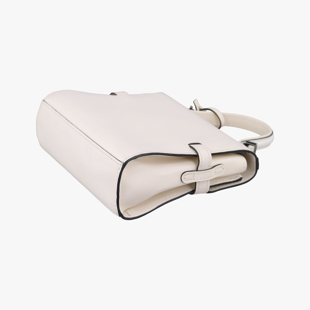 Tampete White Leather DO4Dタンペート ホワイト レザー DO4D