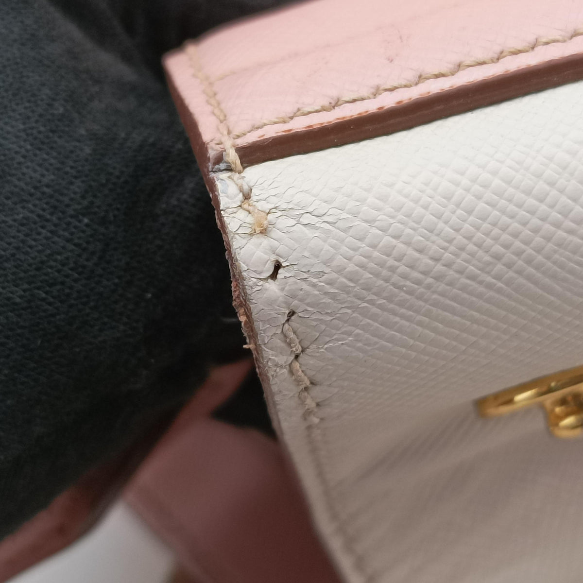 Galleria Pink×White SAFFIANO Leather BN2438 7/A 165ガレリア ピンク×ホワイト サフィアーノレザー BN2438 7/A 165