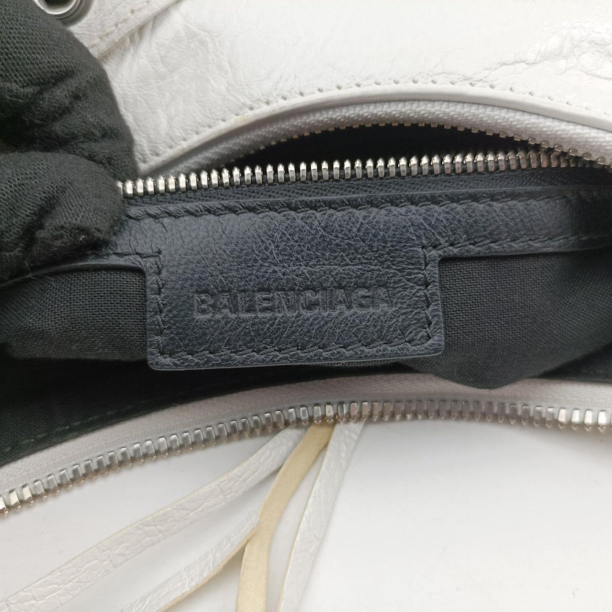 Le Cagole White lambskin 671307.9104.O.643888ルカゴール ホワイト ラムスキン 671307.9104.O.643888