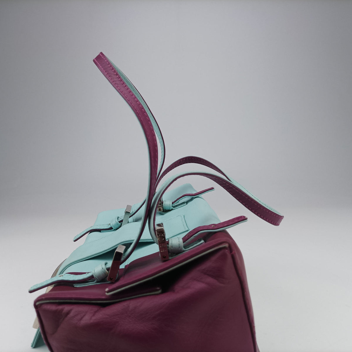 Bento box Blue x Purple Leather 26790 2394/26790/018ベントーボックス ブルー x パープル レザー 26790 2394/26790/018