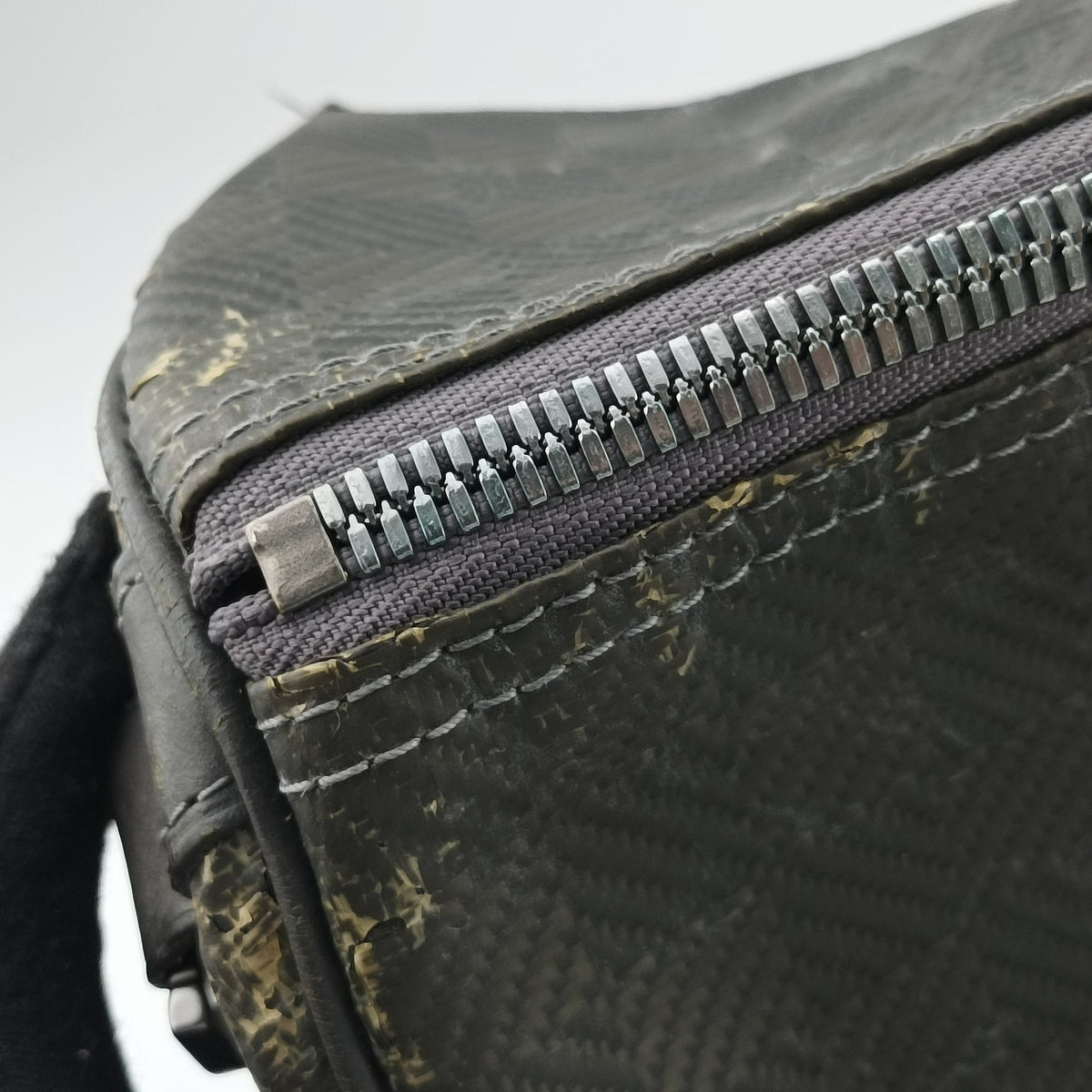 Keepall Bandouliere 45 Gray Damier Carbon N41323 Lot number unknownキーポルバンドリエール45 グレー ダミエカーボン N41323 製番不明