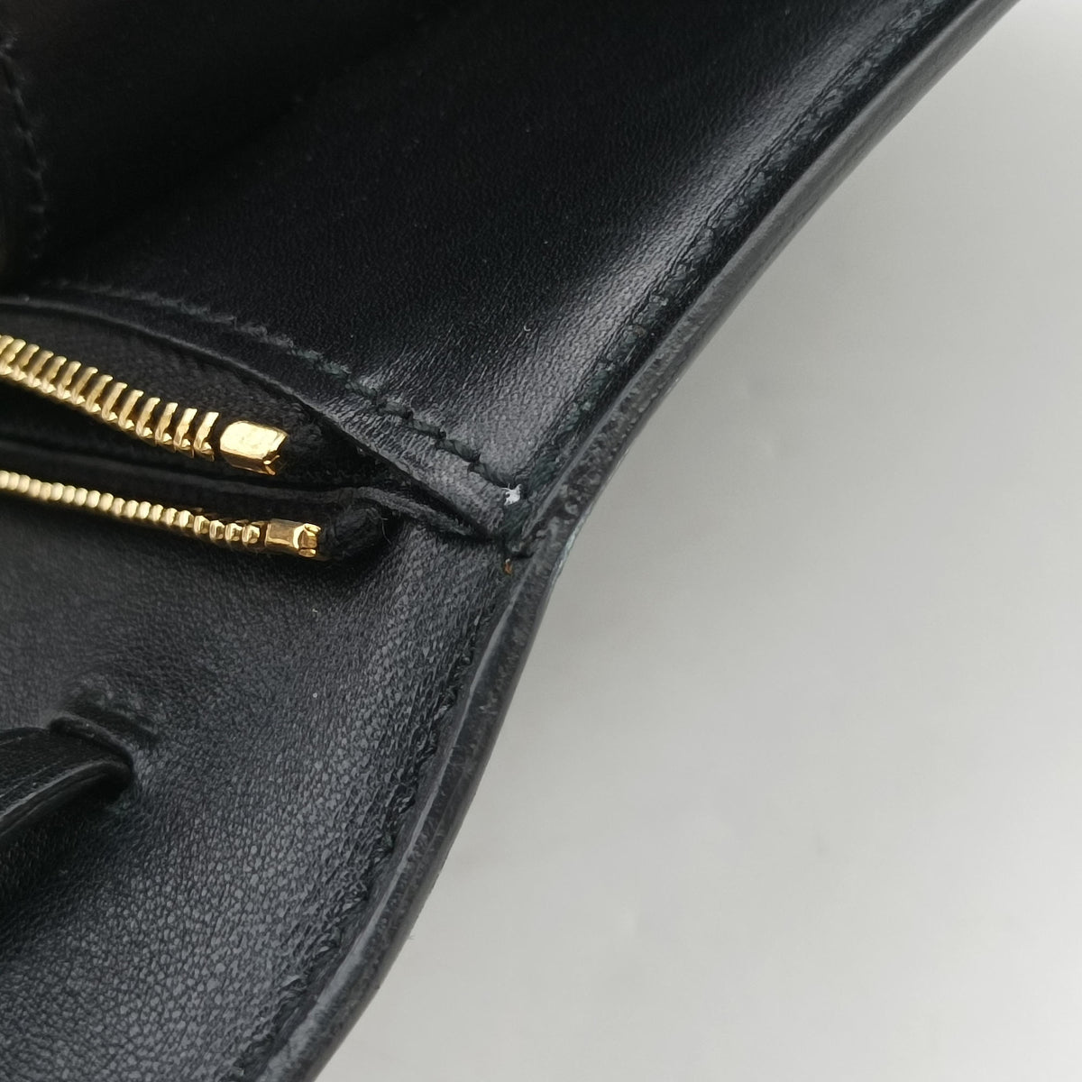 Classic Box Black Leather U-CE-0111クラシックボックス ブラック レザー U-CE-0111