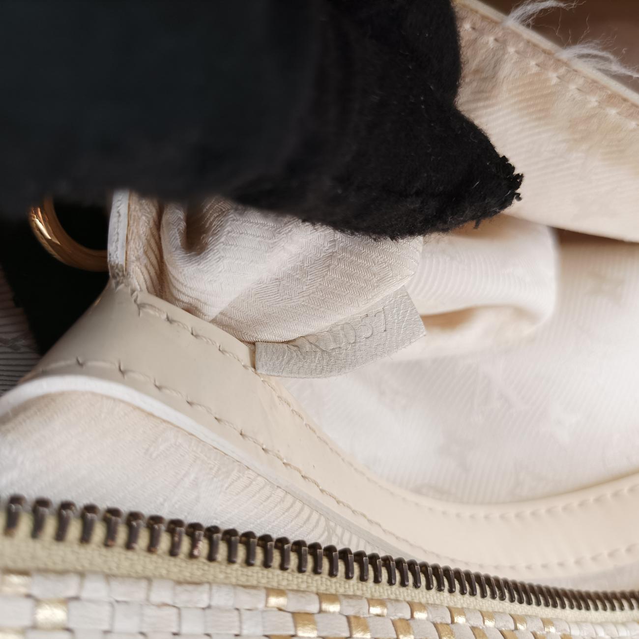 Street Shopper PMWhiteFabricM95416SR1057ストリートショッパーPMホワイトファブリックM95416SR1057