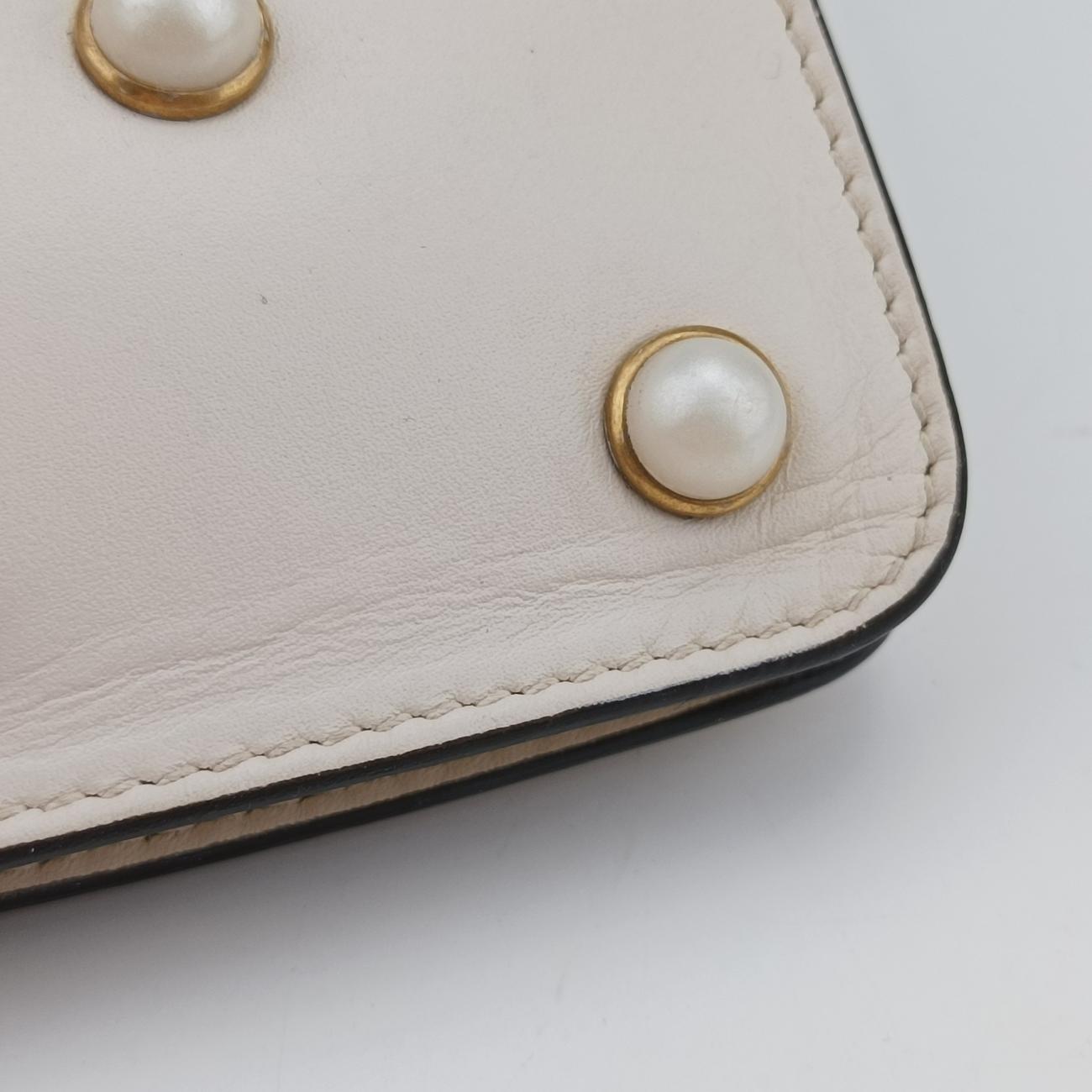 Broadway Pearl BeeWhiteLeather453778C022494602ブロードウェイ パール ビーホワイトレザー453778C022494602