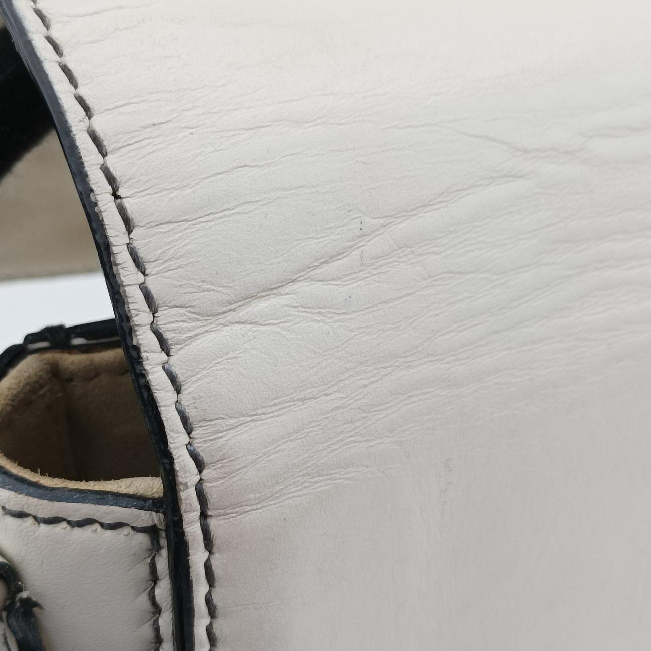 Dio(r)evolutionWhiteLeather19-MA-1126ディオール エボリューション フラップホワイトレザー19-MA-1126