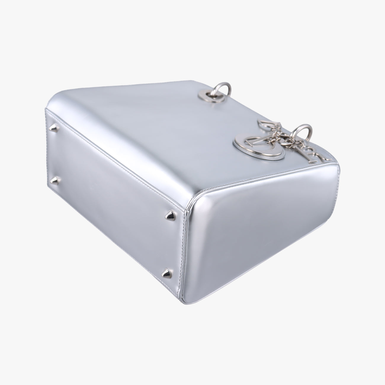 Lady DiorSilverLeather21-MA-1114レディディオールシルバーレザー21-MA-1114