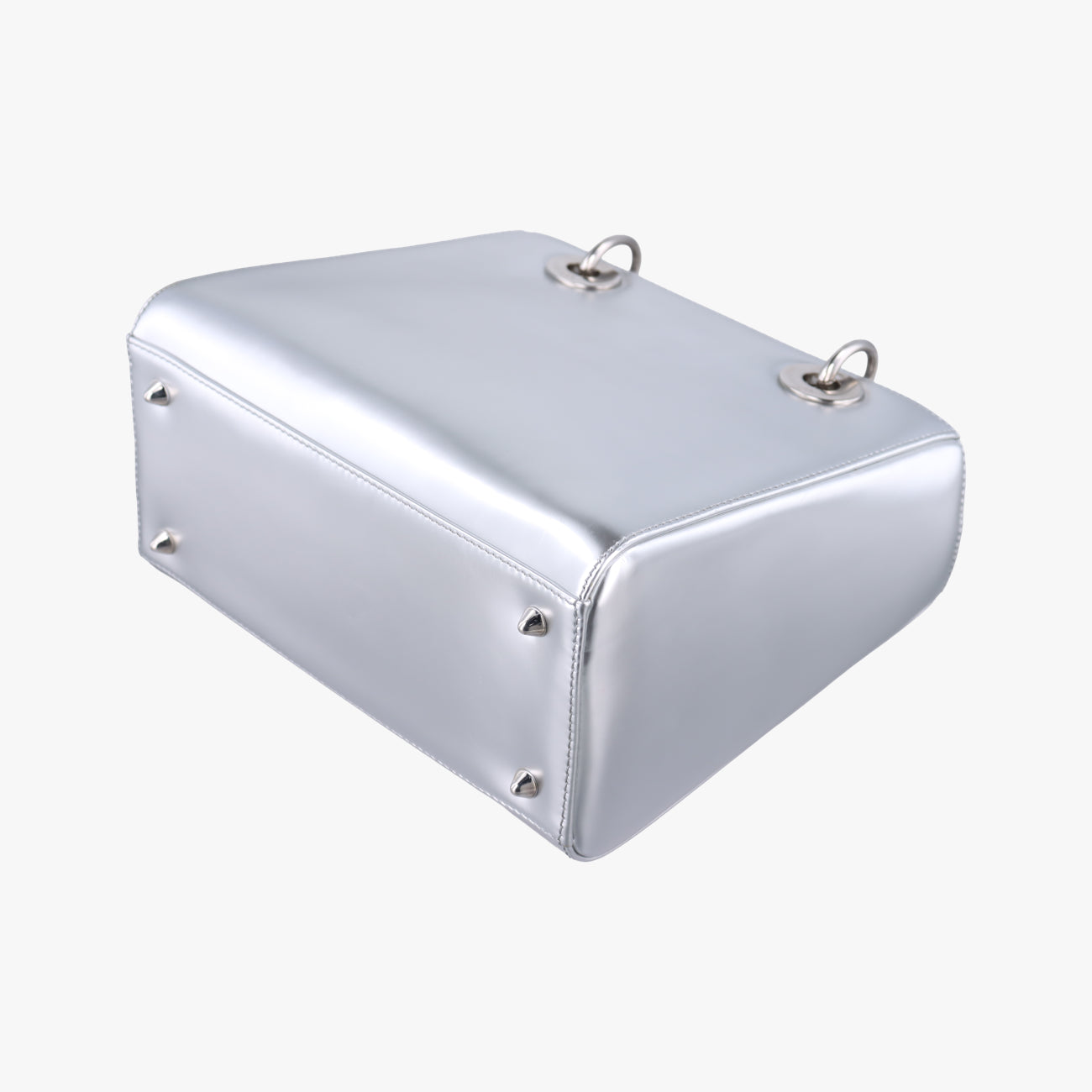 Lady DiorSilverLeather21-MA-1114レディディオールシルバーレザー21-MA-1114