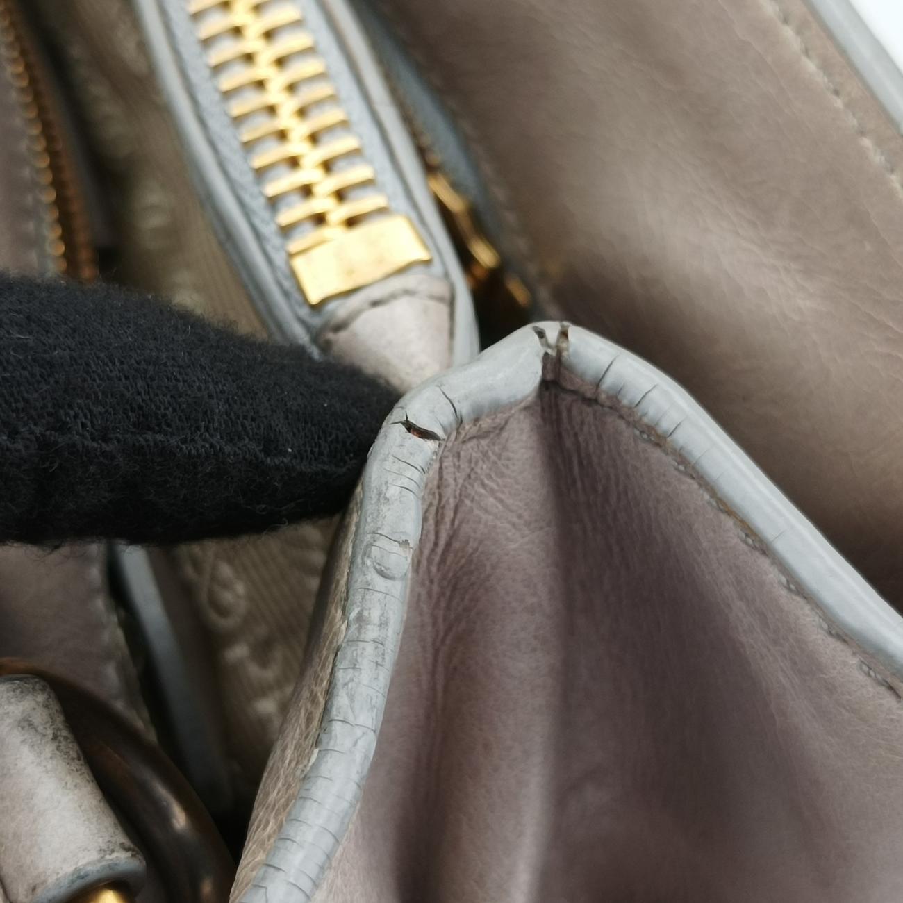 Vitello Shine Argilla Beige Leather 204カーフシャインクレイ ベージュ レザー 204