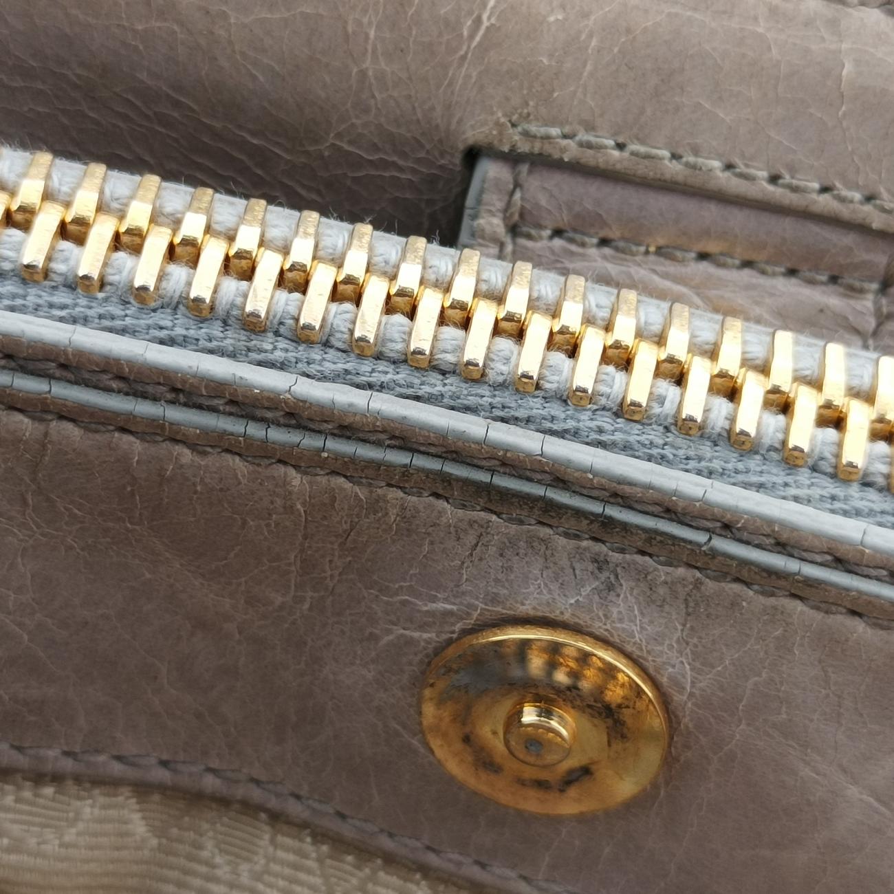 Vitello Shine Argilla Beige Leather 204カーフシャインクレイ ベージュ レザー 204