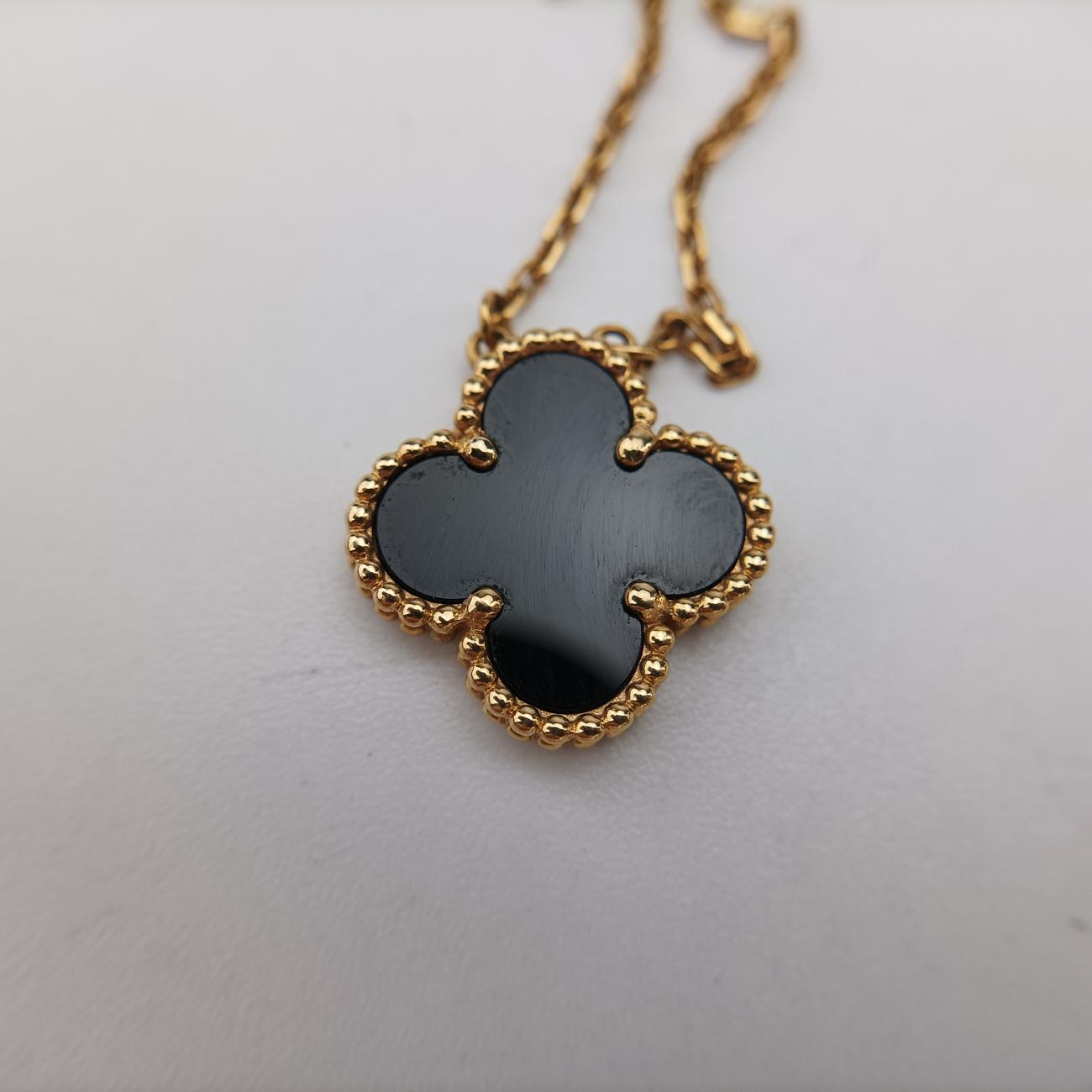 Vintage Alhambra onyxBlack×goldenAU750ARA45800JE319935ヴィンテージ アルハンブラ オニキスブラック×ゴールドAU750ARA45800JE319935