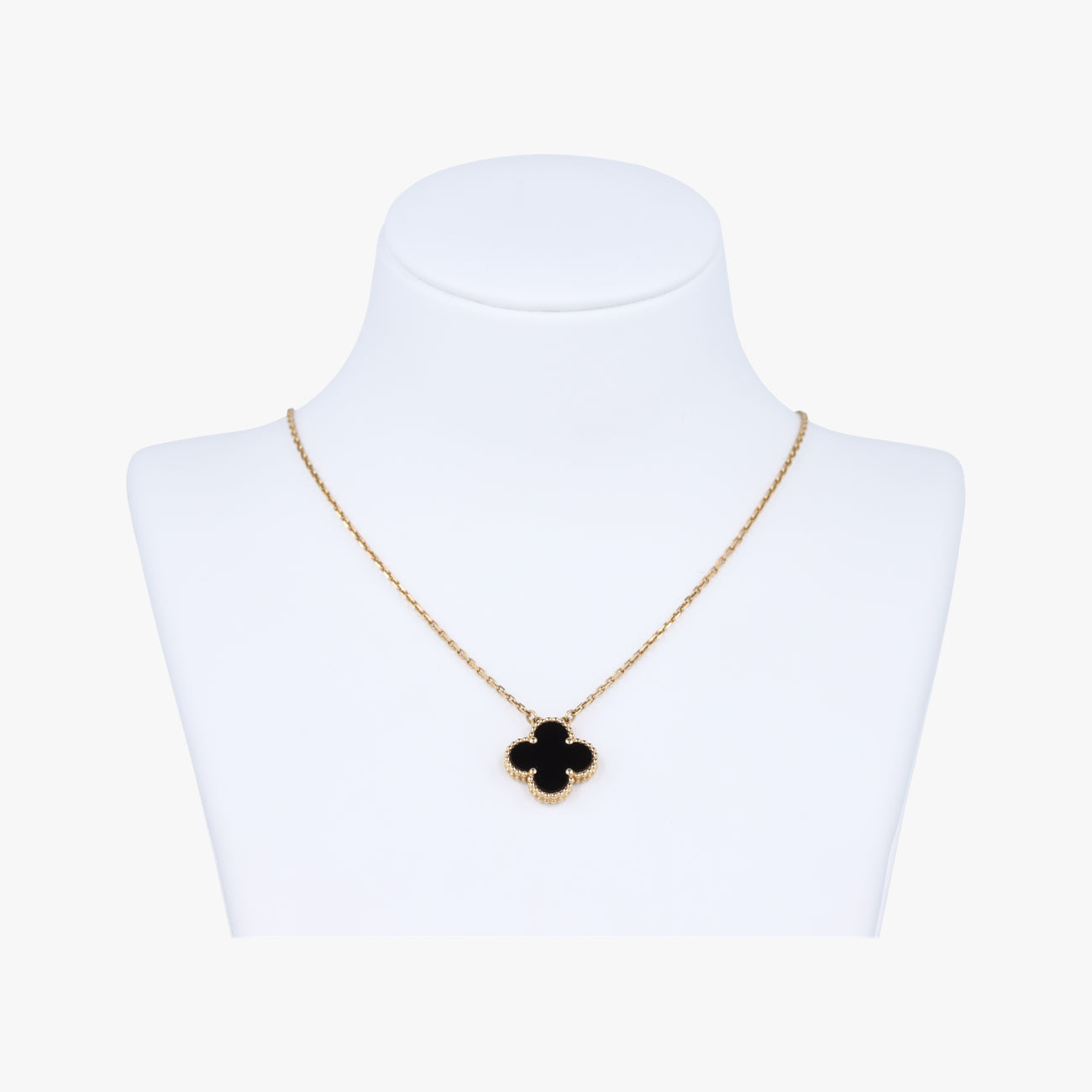 Vintage Alhambra onyxBlack×goldenAU750ARA45800JE319935ヴィンテージ アルハンブラ オニキスブラック×ゴールドAU750ARA45800JE319935