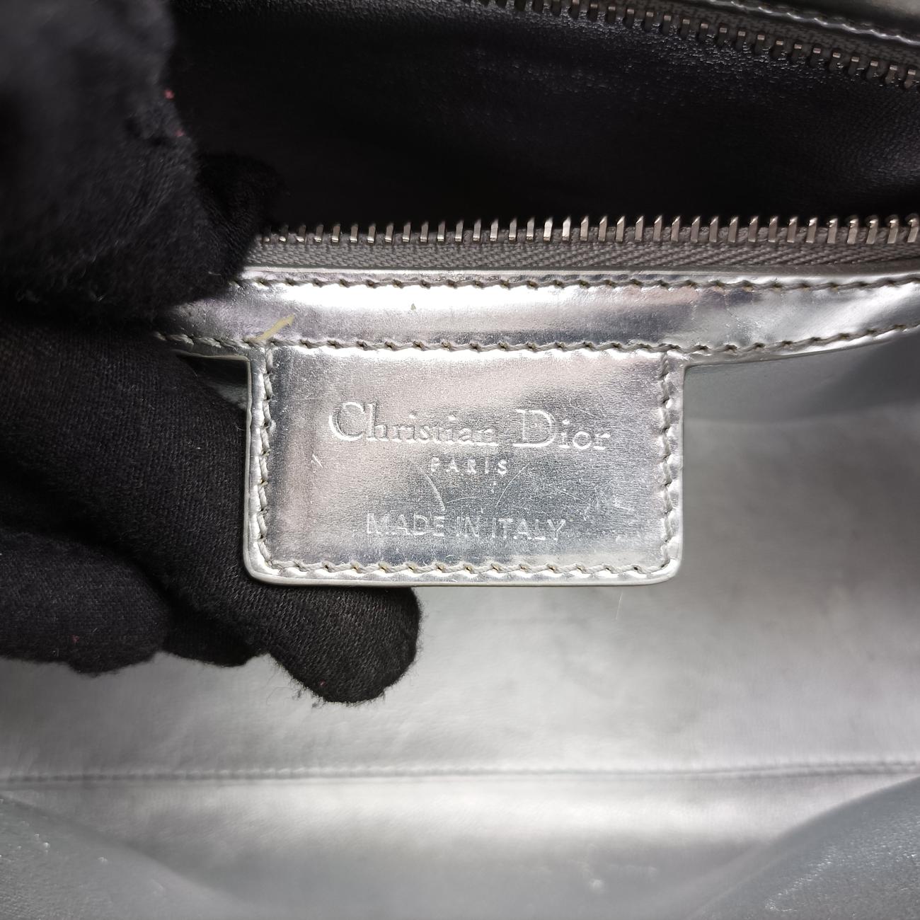 Lady DiorSilverLeather21-MA-0173レディディオールシルバーレザー21-MA-0173