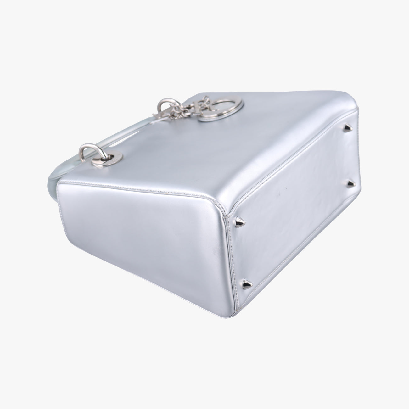 Lady DiorSilverLeather21-MA-0173レディディオールシルバーレザー21-MA-0173