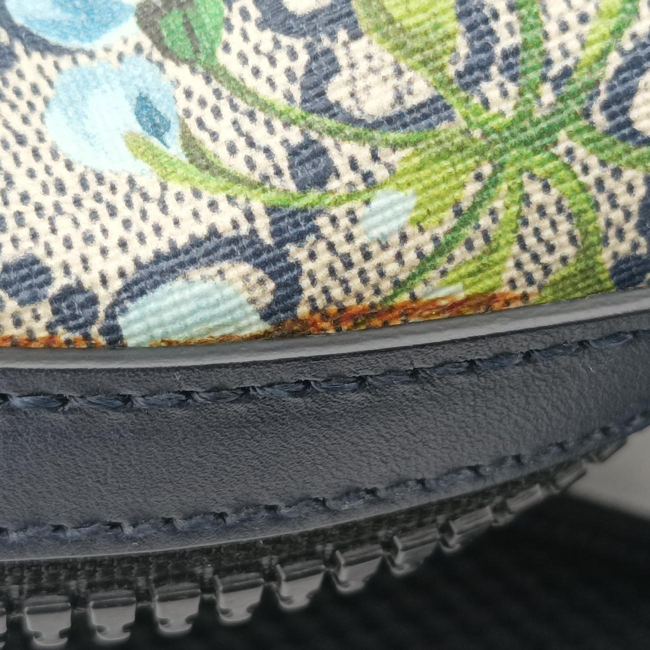 GG BloomsMulticolourPVC coated canvas546324F026945663GGブルームスマルチカラーPVCコーティングキャンバス546324F026945663