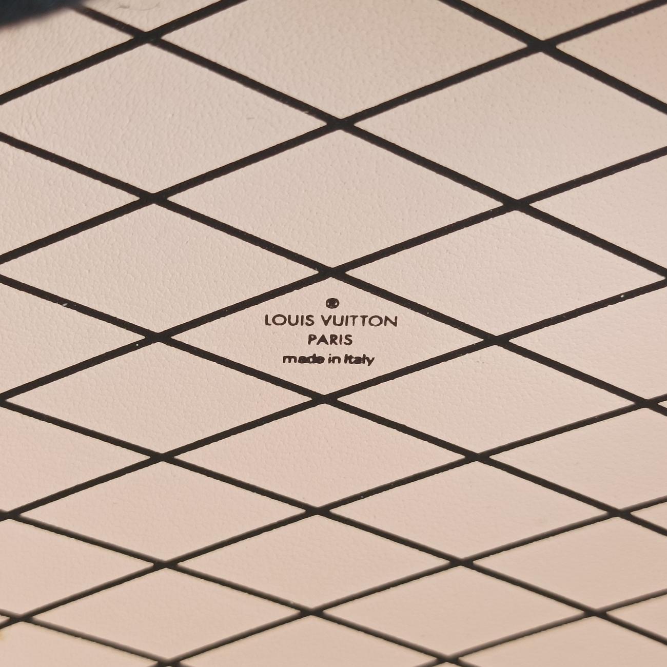 Petite Boite ChapeausilverEpiM53074PL0158プティットボワットシャポーシルバーエピM53074PL0158