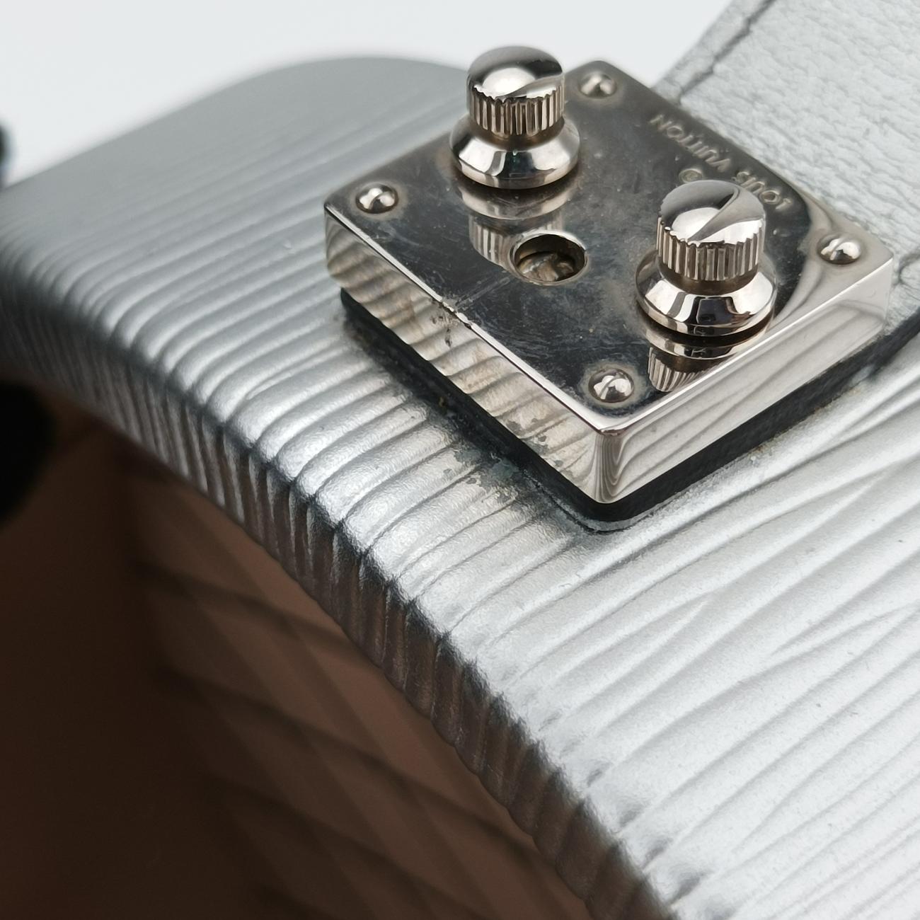 Petite Boite ChapeausilverEpiM53074PL0158プティットボワットシャポーシルバーエピM53074PL0158