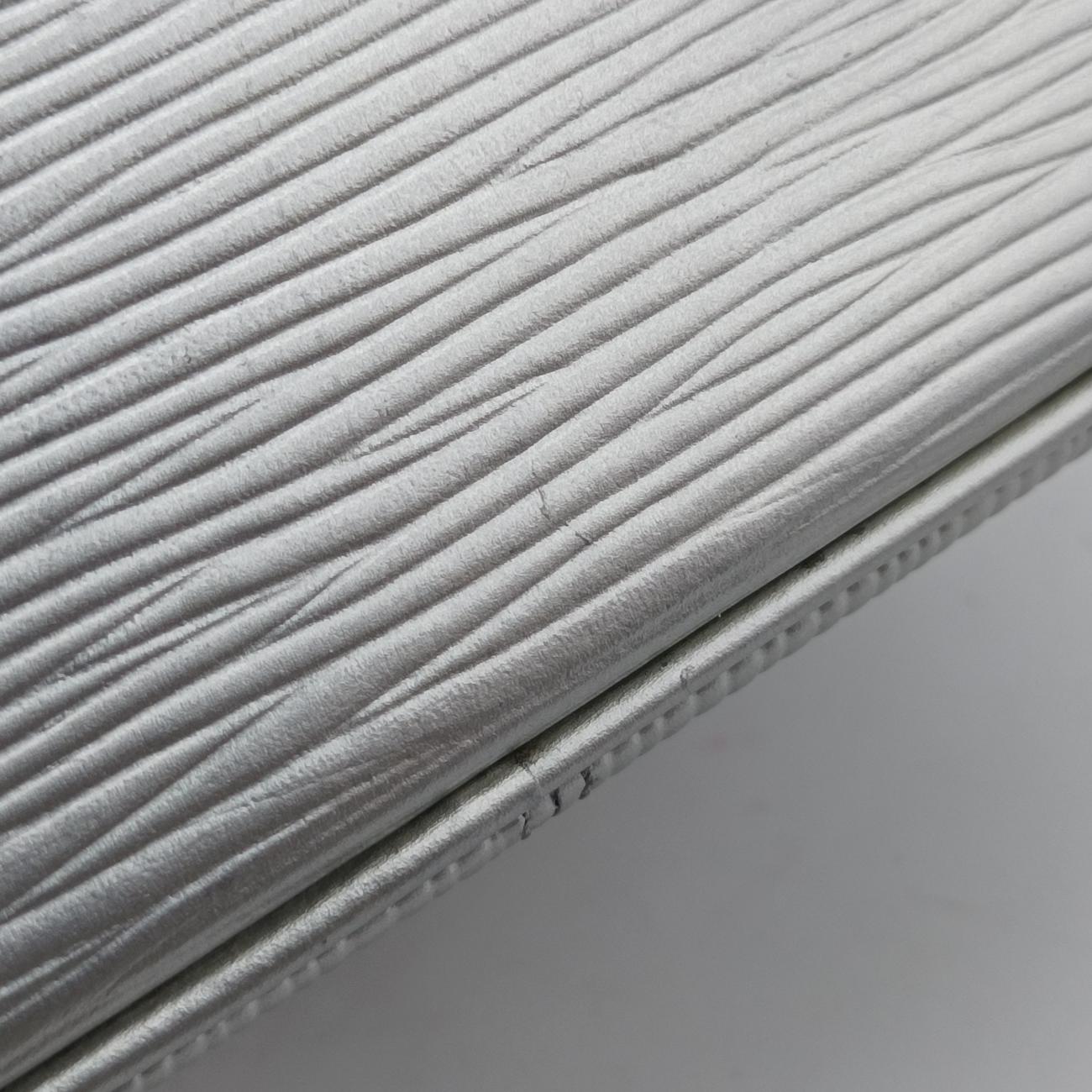 Petite Boite ChapeausilverEpiM53074PL0158プティットボワットシャポーシルバーエピM53074PL0158