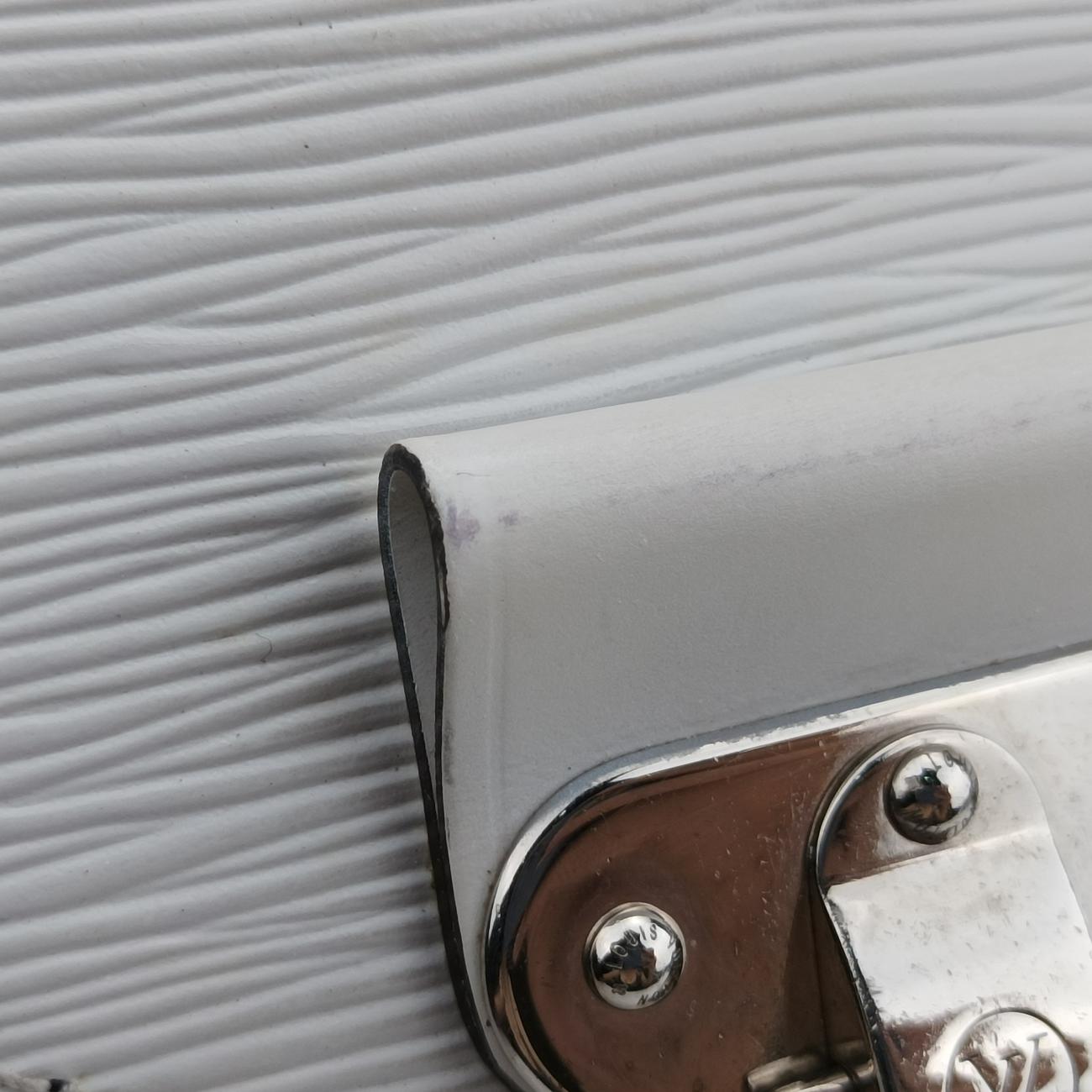 Neo MonceauWhiteEpiM55392SR2159ネオ モンソーホワイトエピM55392SR2159