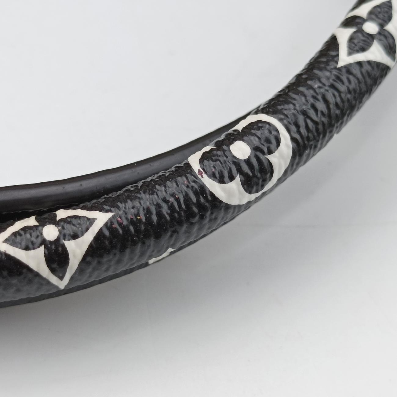 On The Go GMIVOIRE×brown×MulticolorMonogram GiantM44675FL3169オンザゴーGMイヴォワール×ブラウン×マルチモノグラム ジャイアントM44675FL3169