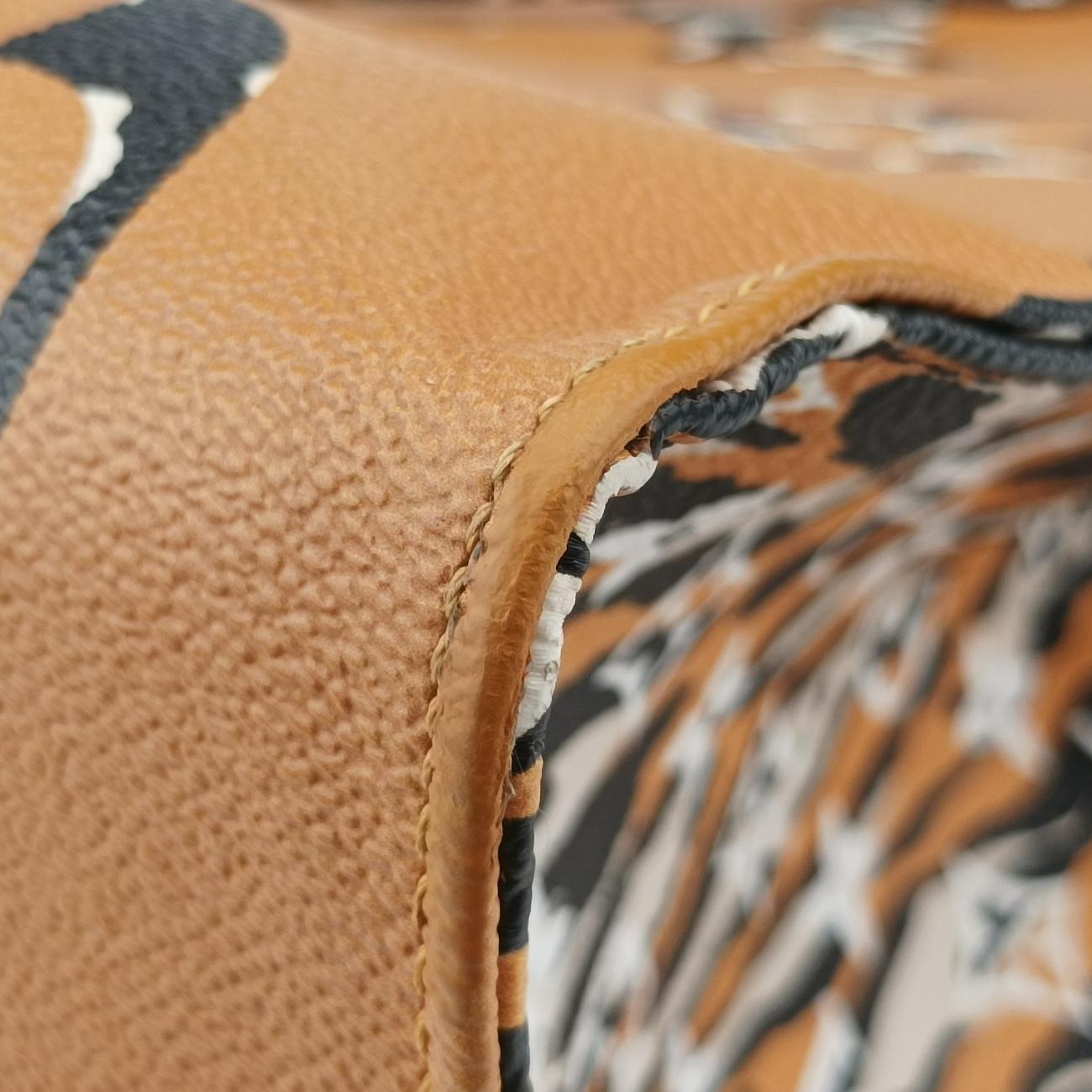 On The Go GMIVOIRE×brown×MulticolorMonogram GiantM44675FL3169オンザゴーGMイヴォワール×ブラウン×マルチモノグラム ジャイアントM44675FL3169