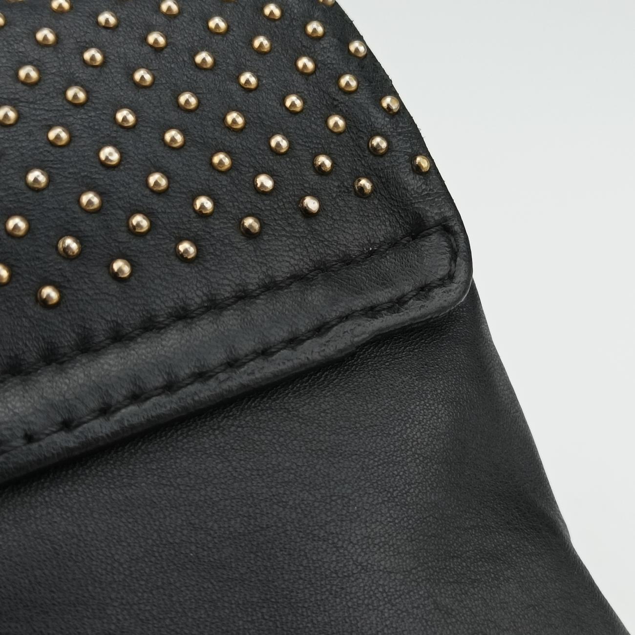 La MedusaBlackLeatherCLG 696 109 232 202ラ メデューサブラックレザーCLG 696 109 232 202