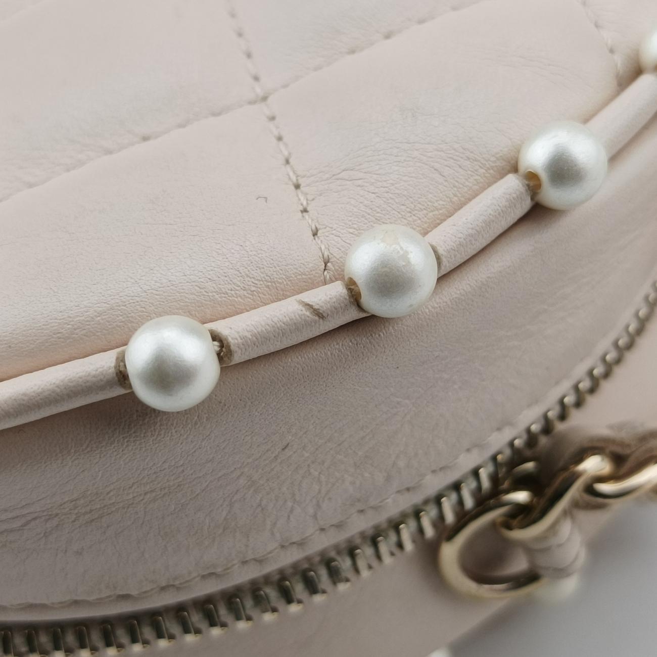 Matelasse RoundBeigecaviar skinAP105029311931マトラッセ ラウンドベージュキャビアスキンAP105029311931