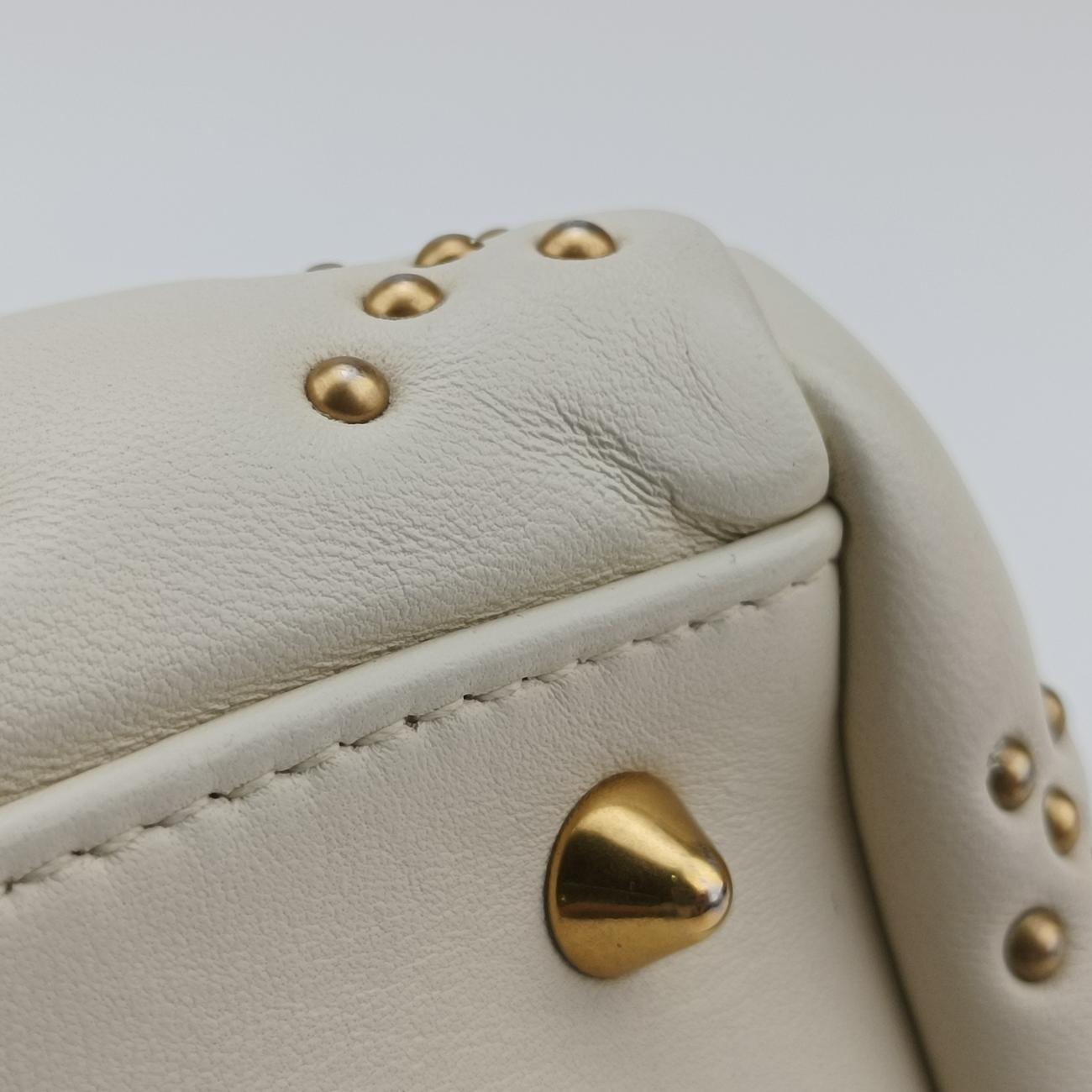 Lady DiorWhitelambskin16-BO-0117レディディオールホワイトラムスキン16-BO-0117