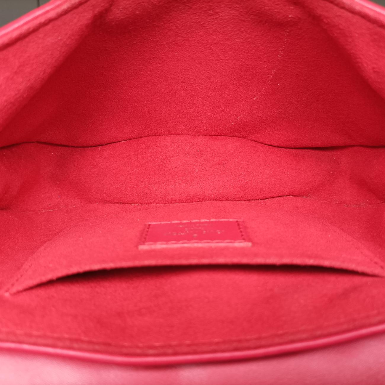 New Wave Love Lock PMredLeatherM53213NZ5118ニューウェーブ ラブロックPMレッドレザーM53213NZ5118