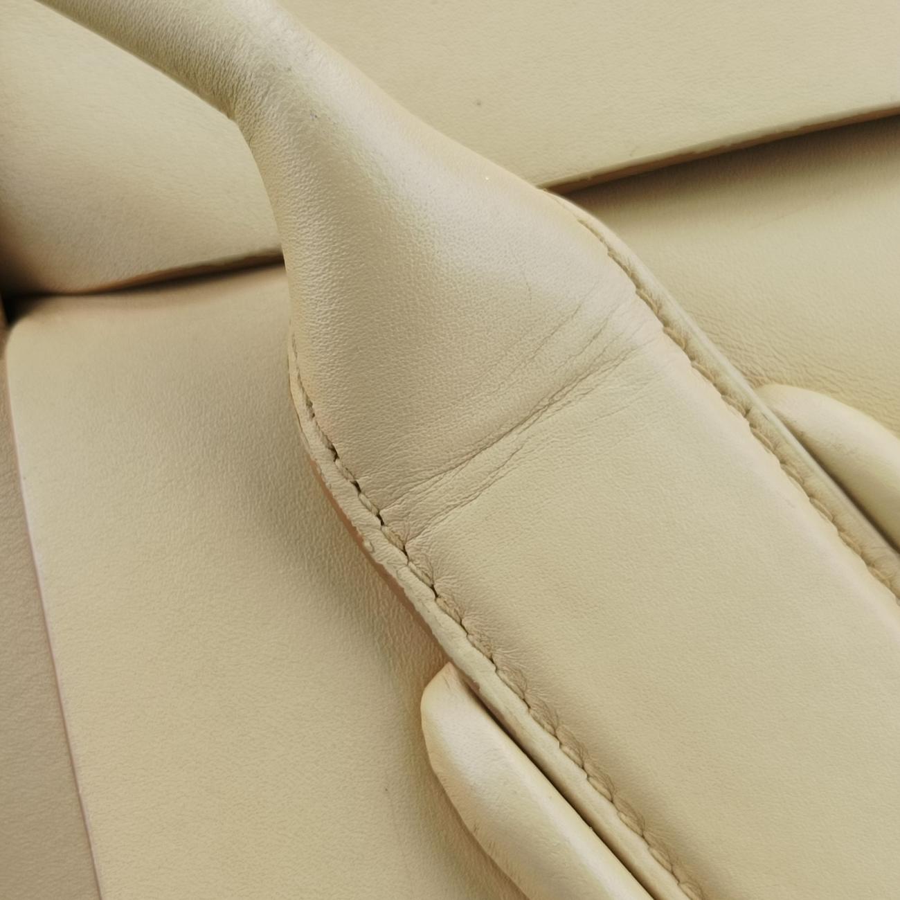 The ArcoBeigeleatherB09075191Aザ アルコベージュレザーB09075191A