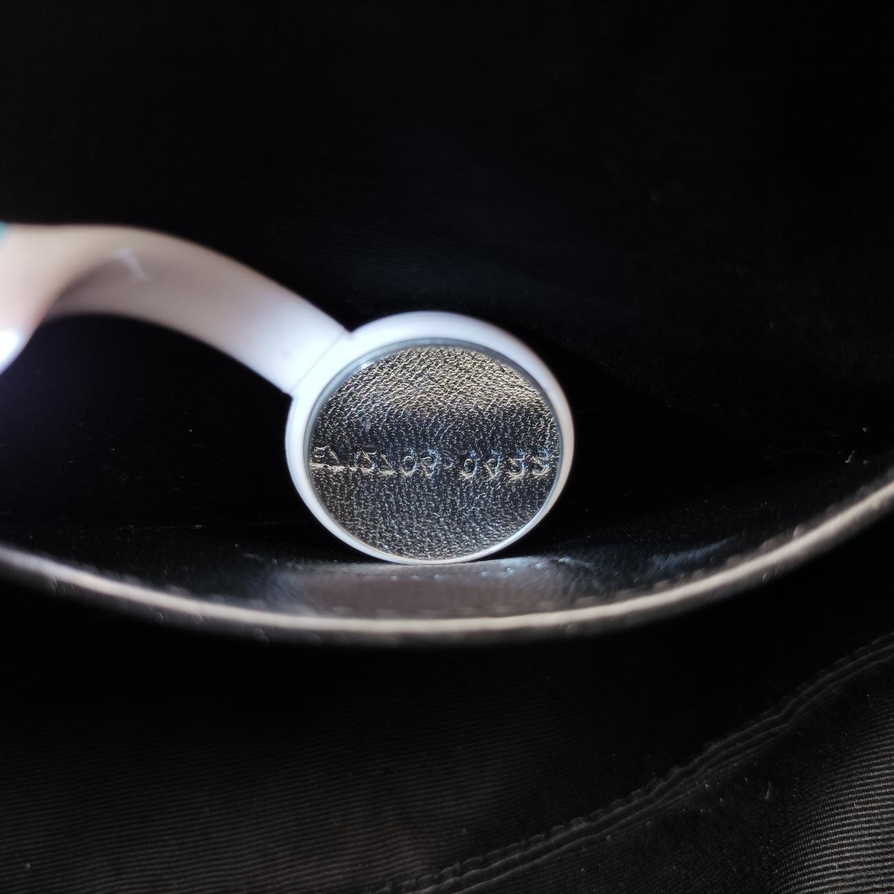 Sado Small Tube BagWhiteLeather712706GUE712706.0622サド スモール チューブバッグホワイトレザー712706GUE712706.0622