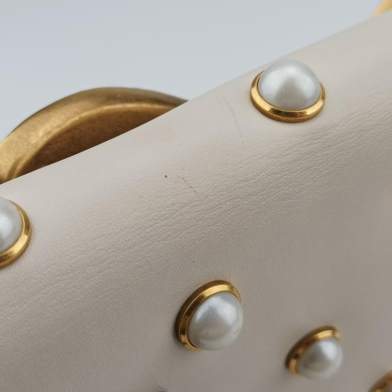 Broadway Pearl BeeWhiteLeather453778I023326347ブロードウェイ パール ビーホワイトレザー453778I023326347