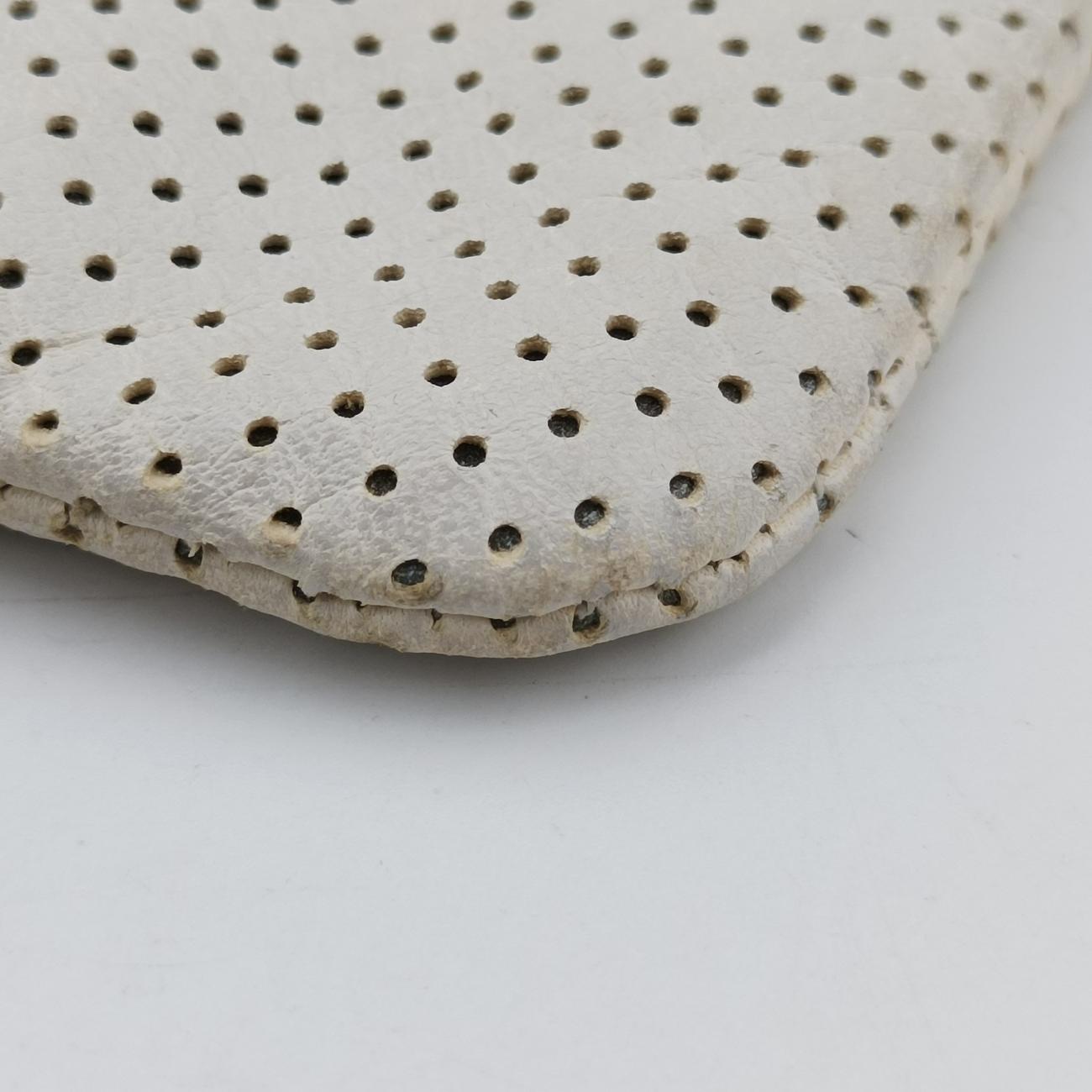 2.55 PunchingWhitelambskinA37561120740552.55 パンチングホワイトラムスキンA3756112074055