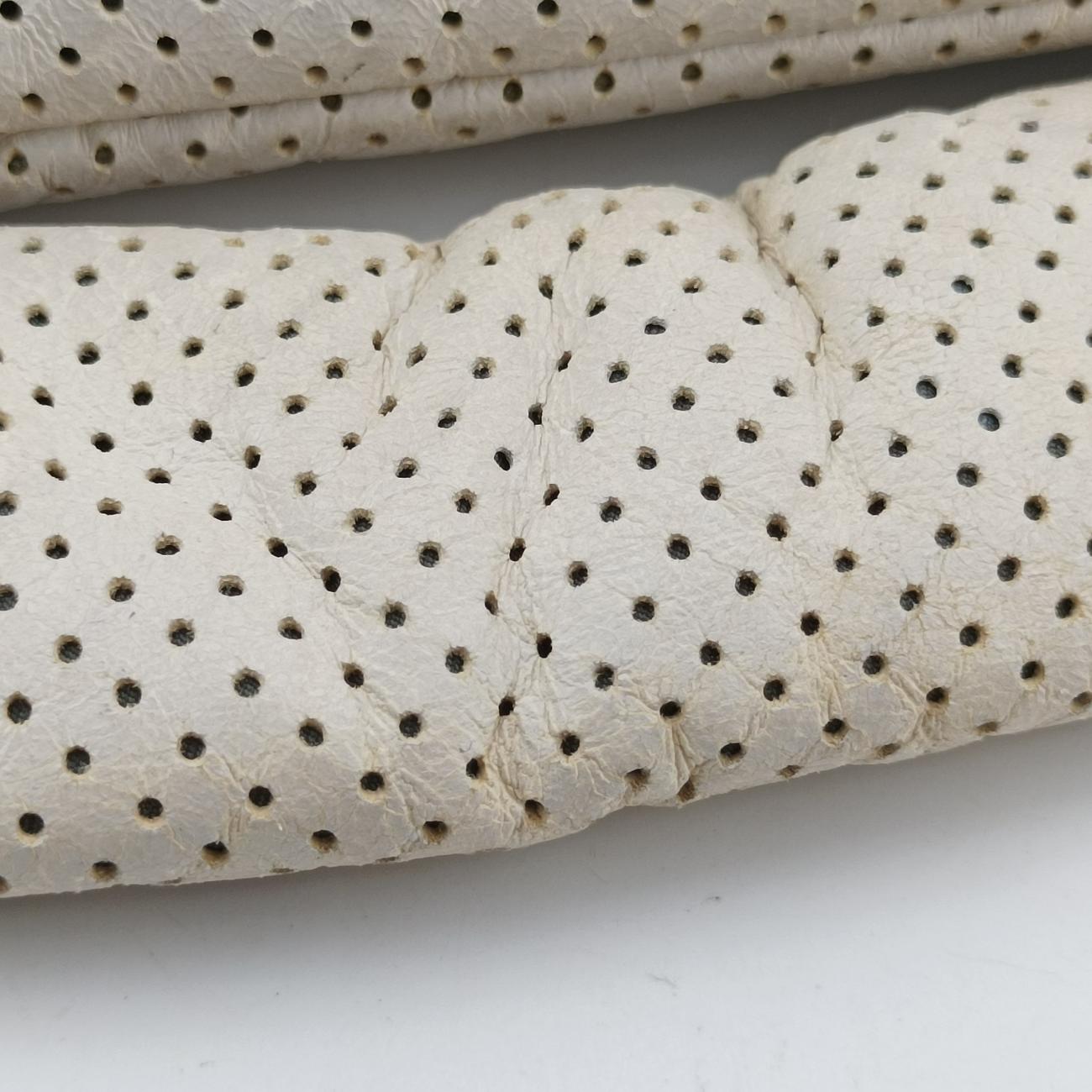 2.55 PunchingWhitelambskinA37561120740552.55 パンチングホワイトラムスキンA3756112074055