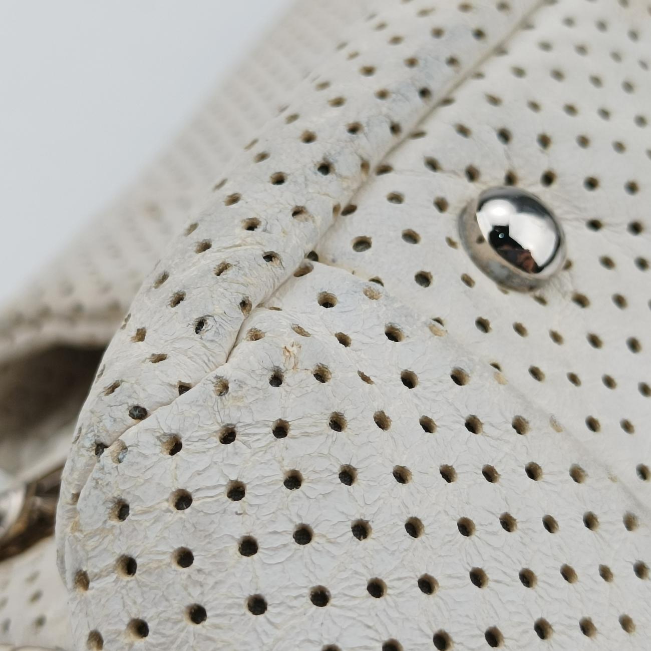 2.55 PunchingWhitelambskinA37561120740552.55 パンチングホワイトラムスキンA3756112074055