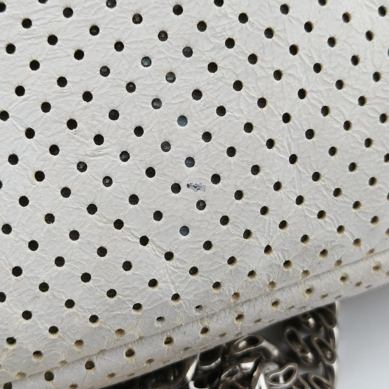 2.55 PunchingWhitelambskinA37561120740552.55 パンチングホワイトラムスキンA3756112074055