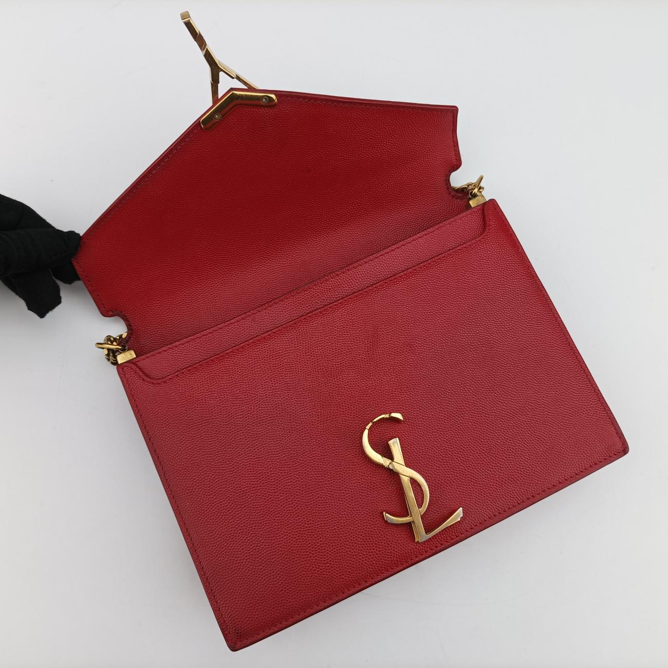 CASSANDRARedCaviar Skin532750PLB532750.0619カサンドラレッドキャビアスキン532750PLB532750.0619