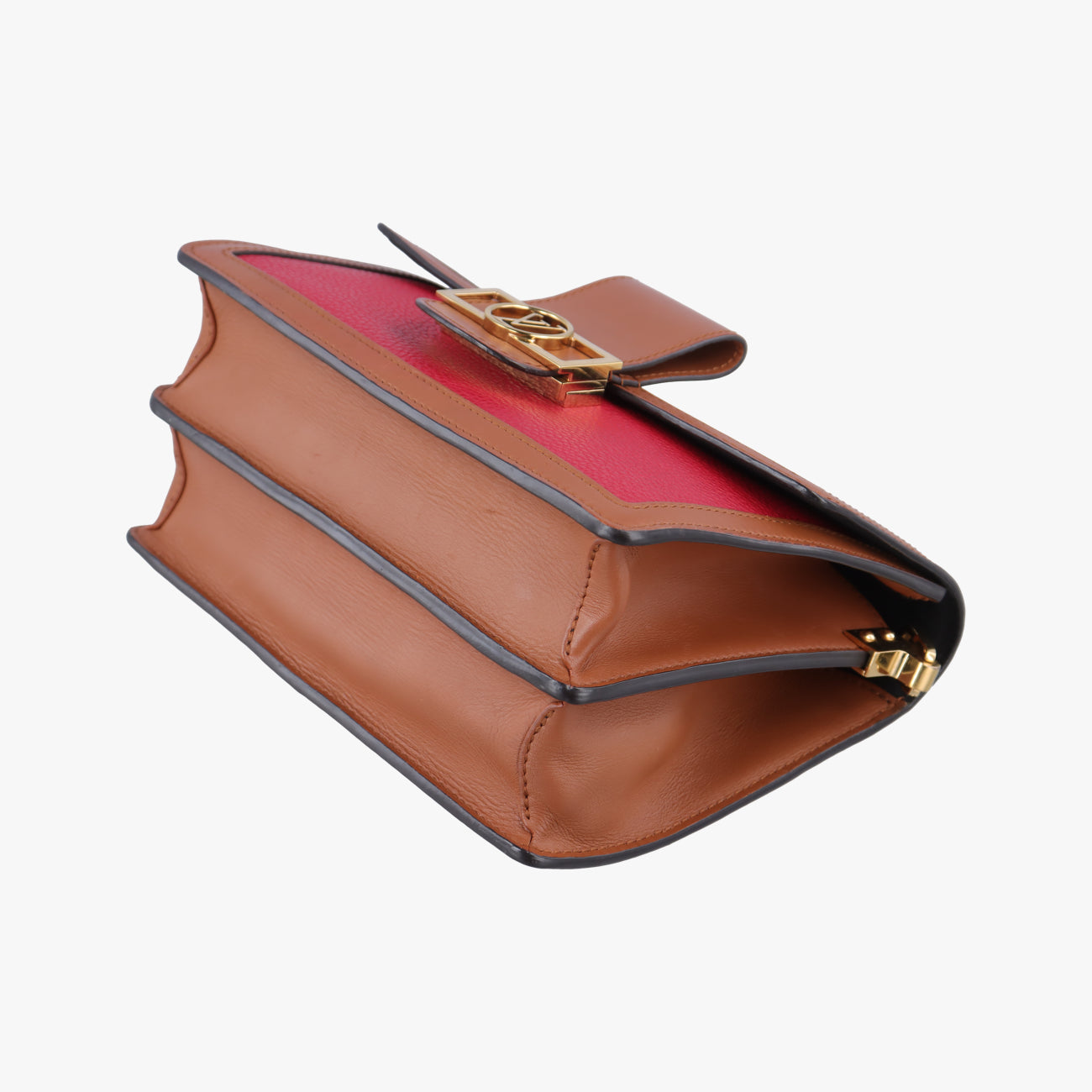 DAUPHINE MMScarlet Red×Panama BeigeTaurillon leatherM53830GI0149ドーフィーヌMMパナマスカーレットトリヨンレザーM53830GI0149