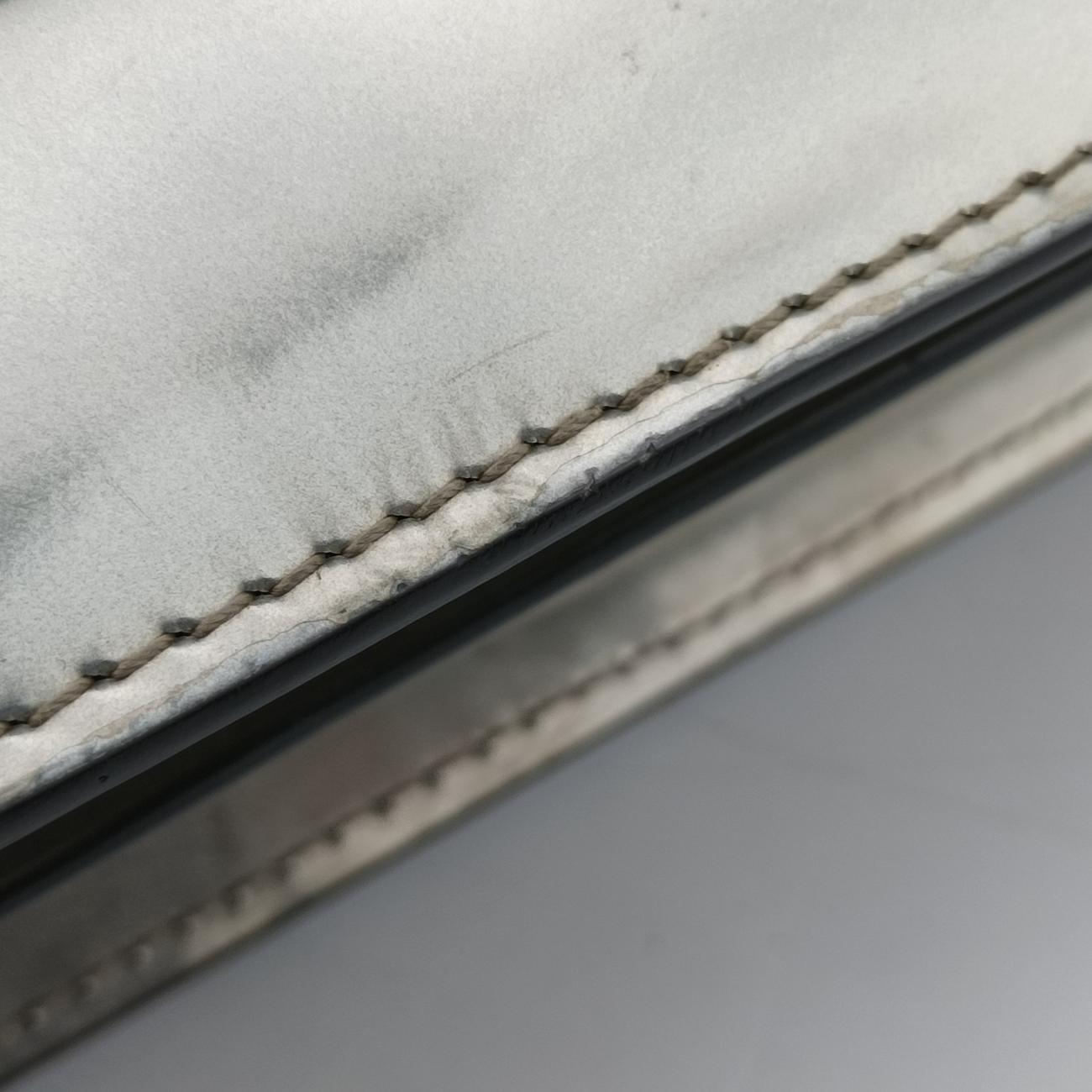 SERPENTI FOREVERSilverPatent LeatherDA.D18.39793セルペンティ フォーエバーシルバーパテントDA.D18.39793