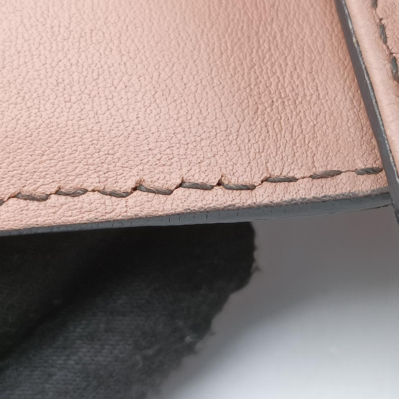 EmilyPinkLeather295403F012864695エミリーピンクレザー295403F012864695