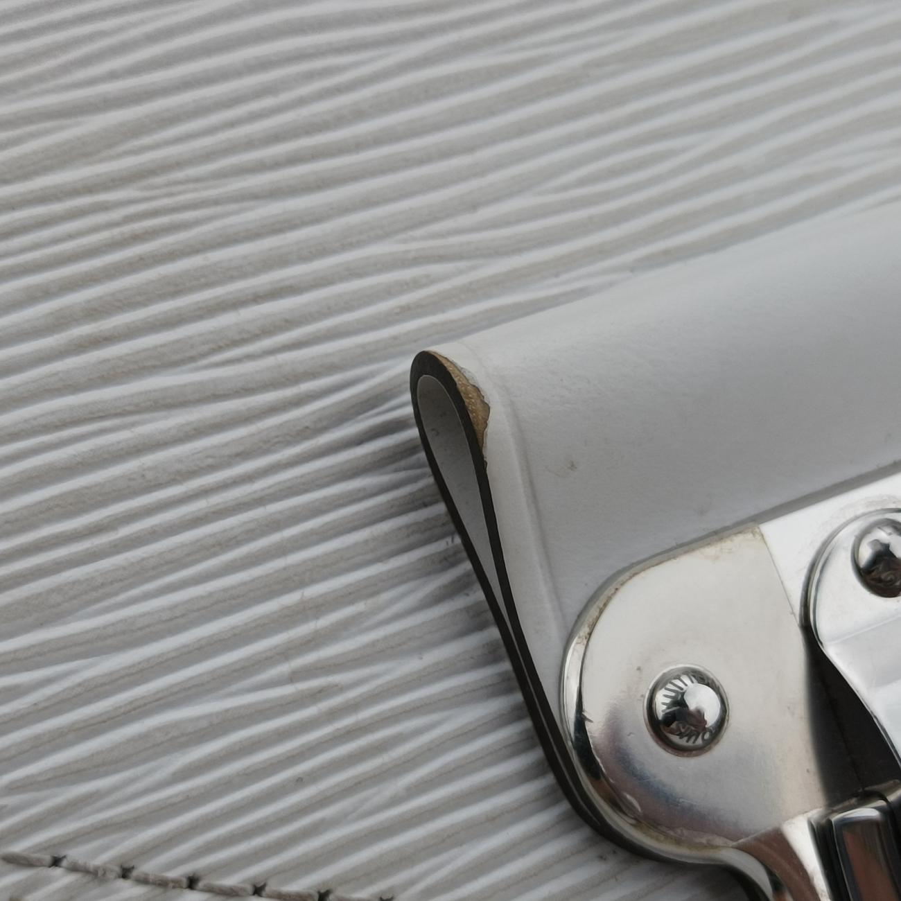 Neo MonceauWhiteEpiM55392SR2199ネオ モンソーホワイトエピM55392SR2199