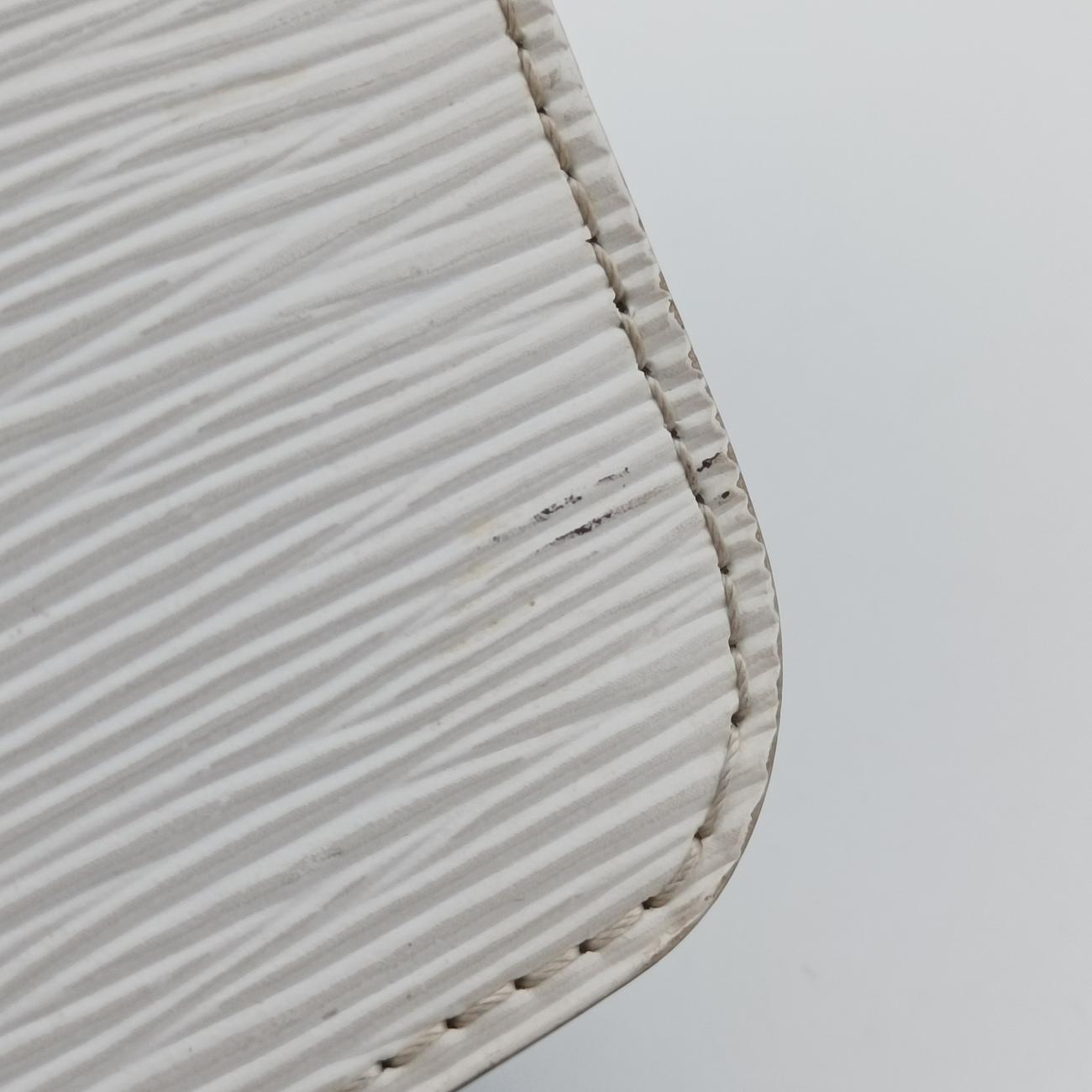 Neo MonceauWhiteEpiM55392SR2199ネオ モンソーホワイトエピM55392SR2199