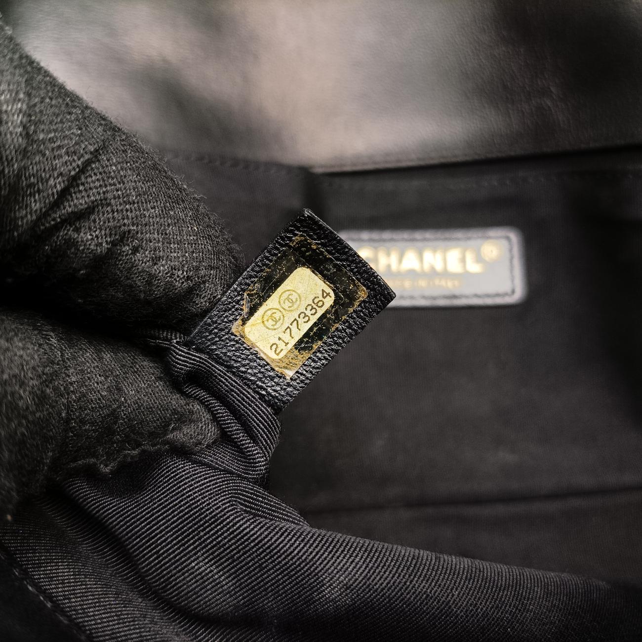 BOY CHANELwhite×MulticolourlambskinA6708621773364ボーイシャネルホワイト×マルチカラーラムスキンA6708621773364