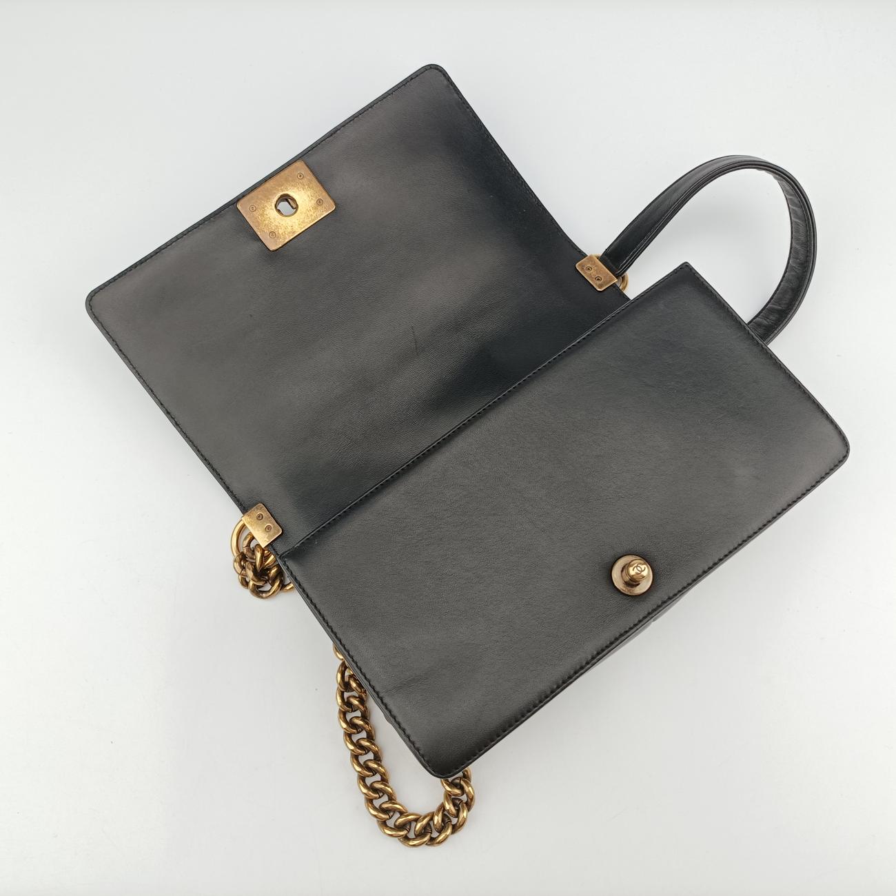 BOY CHANELwhite×MulticolourlambskinA6708621773364ボーイシャネルホワイト×マルチカラーラムスキンA6708621773364