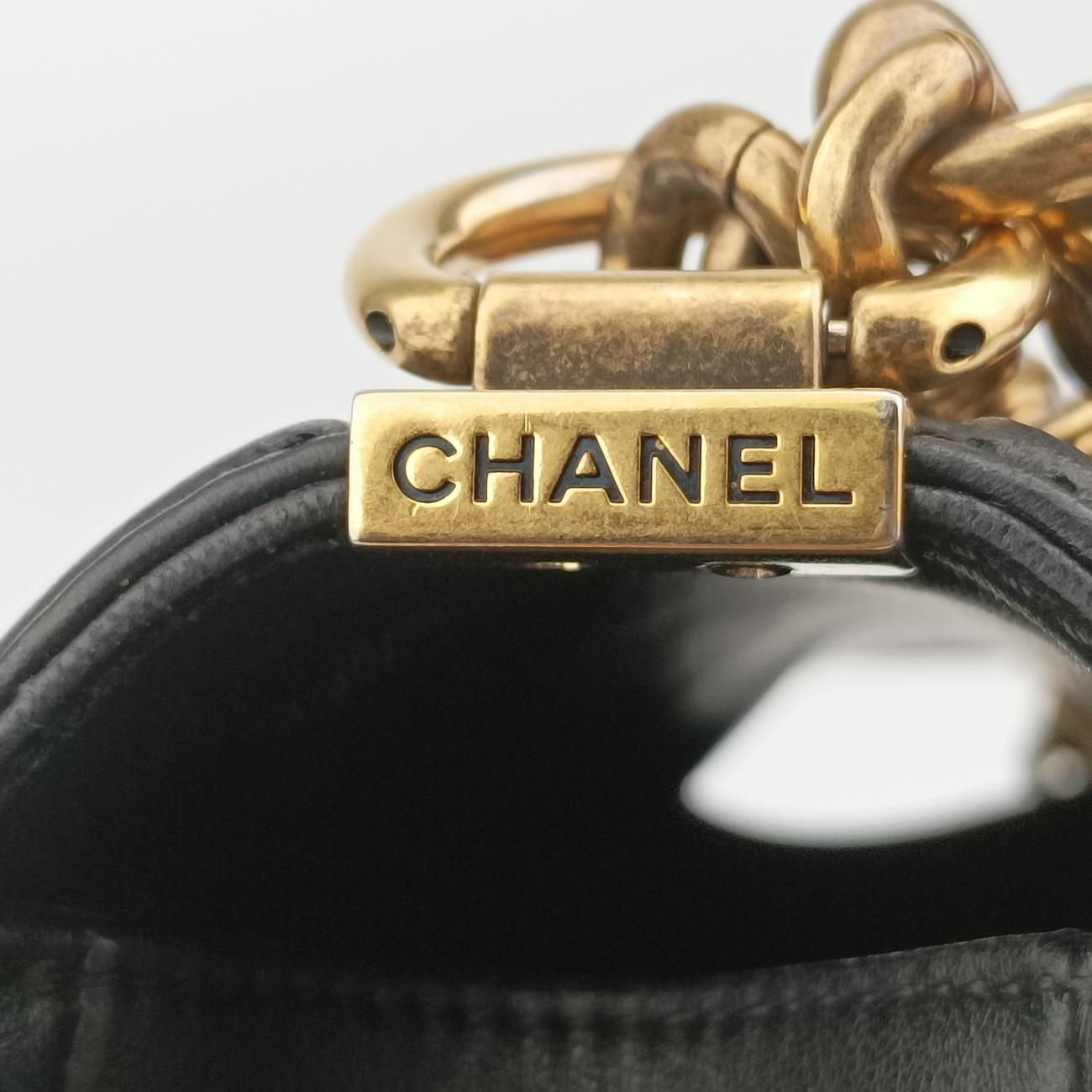 BOY CHANELwhite×MulticolourlambskinA6708621773364ボーイシャネルホワイト×マルチカラーラムスキンA6708621773364