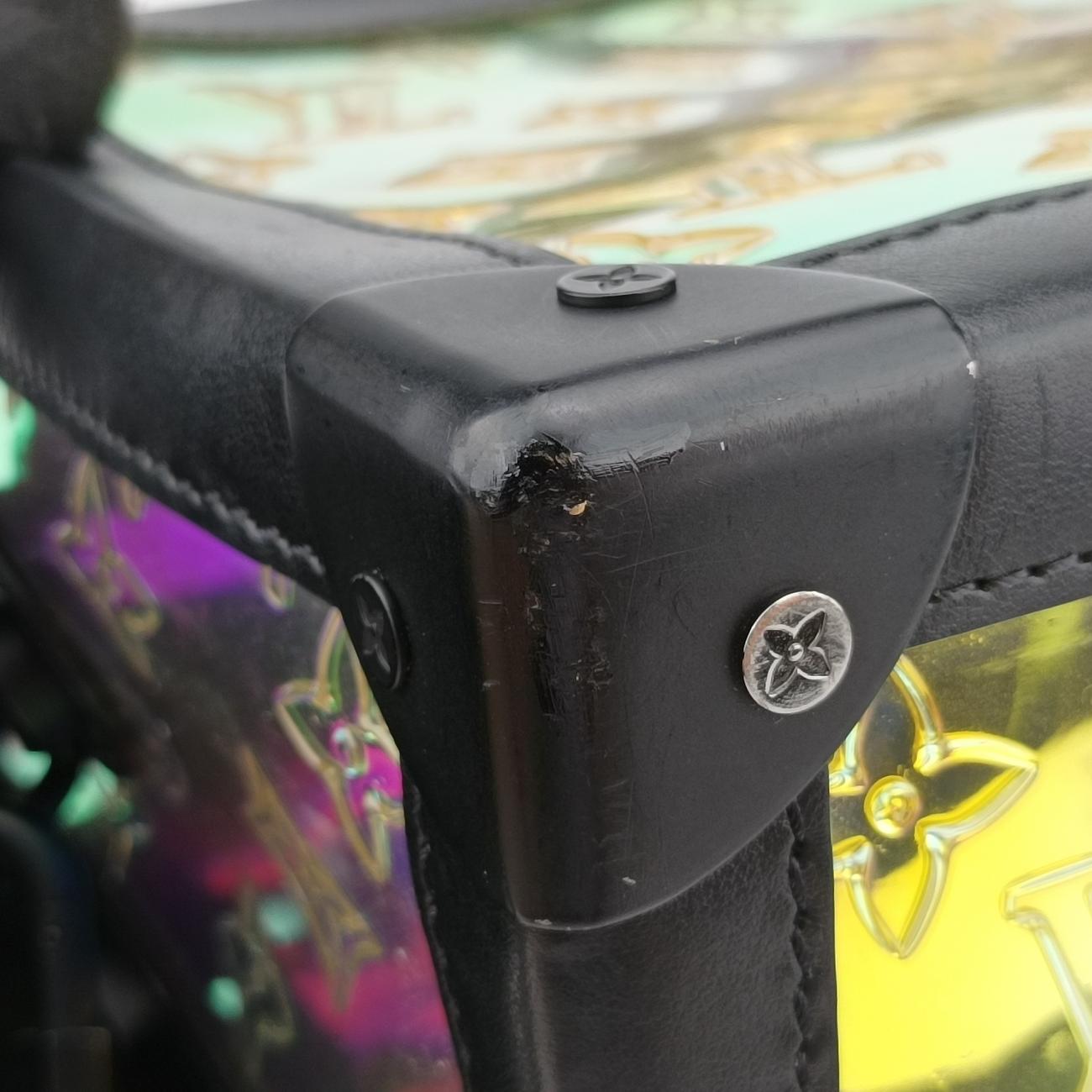 Soft TrunkHologram x blackMonogram Prism×calf leatherM55932DU5119ソフトトランクホログラム×ブラックモノグラム プリズム×カーフレザーM55932DU5119