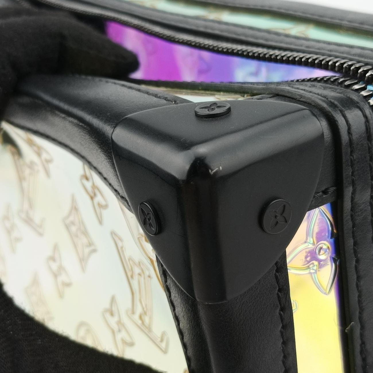 Soft TrunkHologram x blackMonogram Prism×calf leatherM55932DU5119ソフトトランクホログラム×ブラックモノグラム プリズム×カーフレザーM55932DU5119