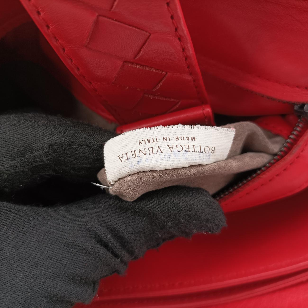 Roma IntrecciatoRedlambskinB02596044Zローマ イントレチャートレッドラムスキンB02596044Z