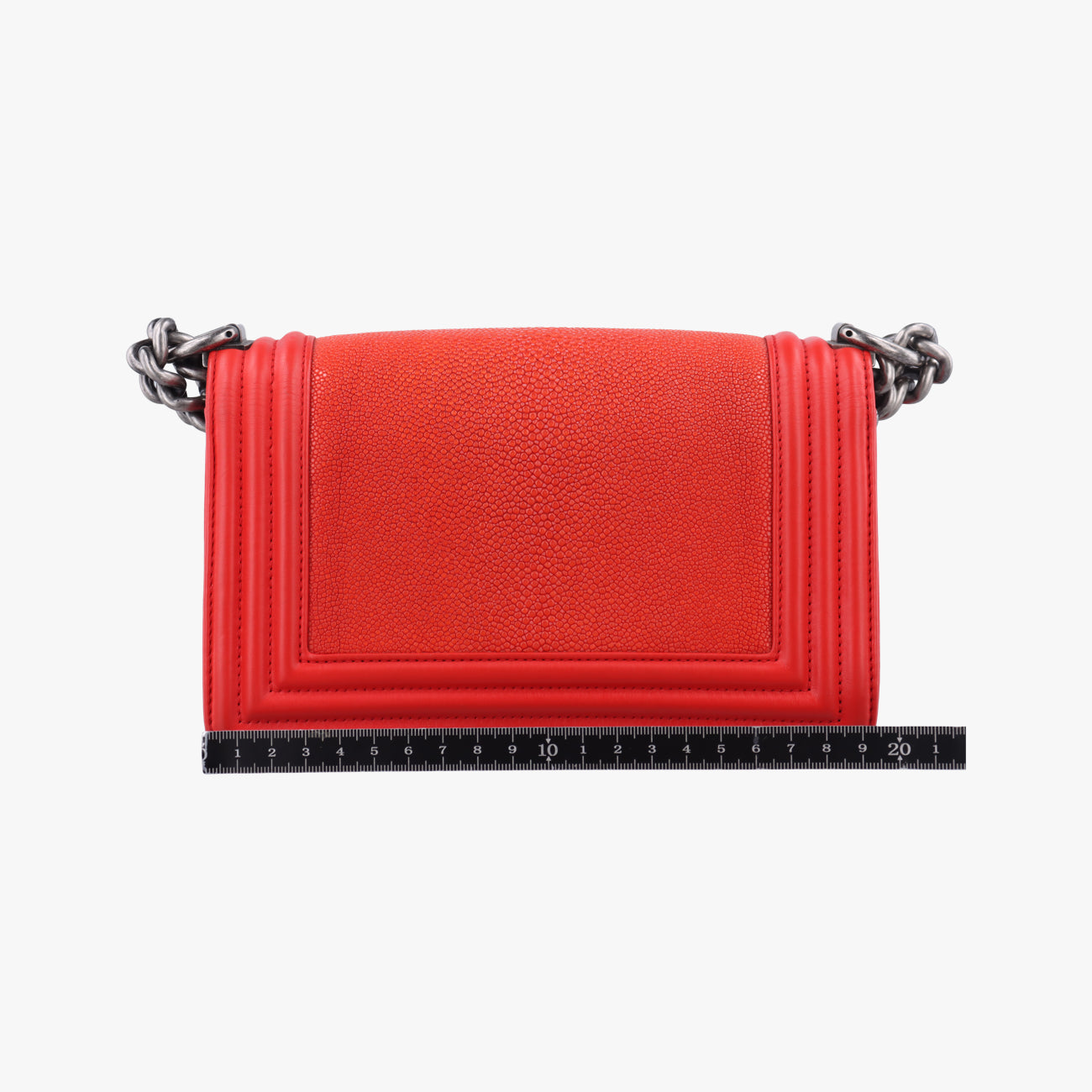 BOY CHANELRedStingray LeatherA6706318136877ボーイシャネルレッドスティングレイレザーA6706318136877